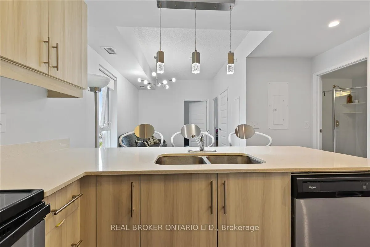 158 King Street N, #1105