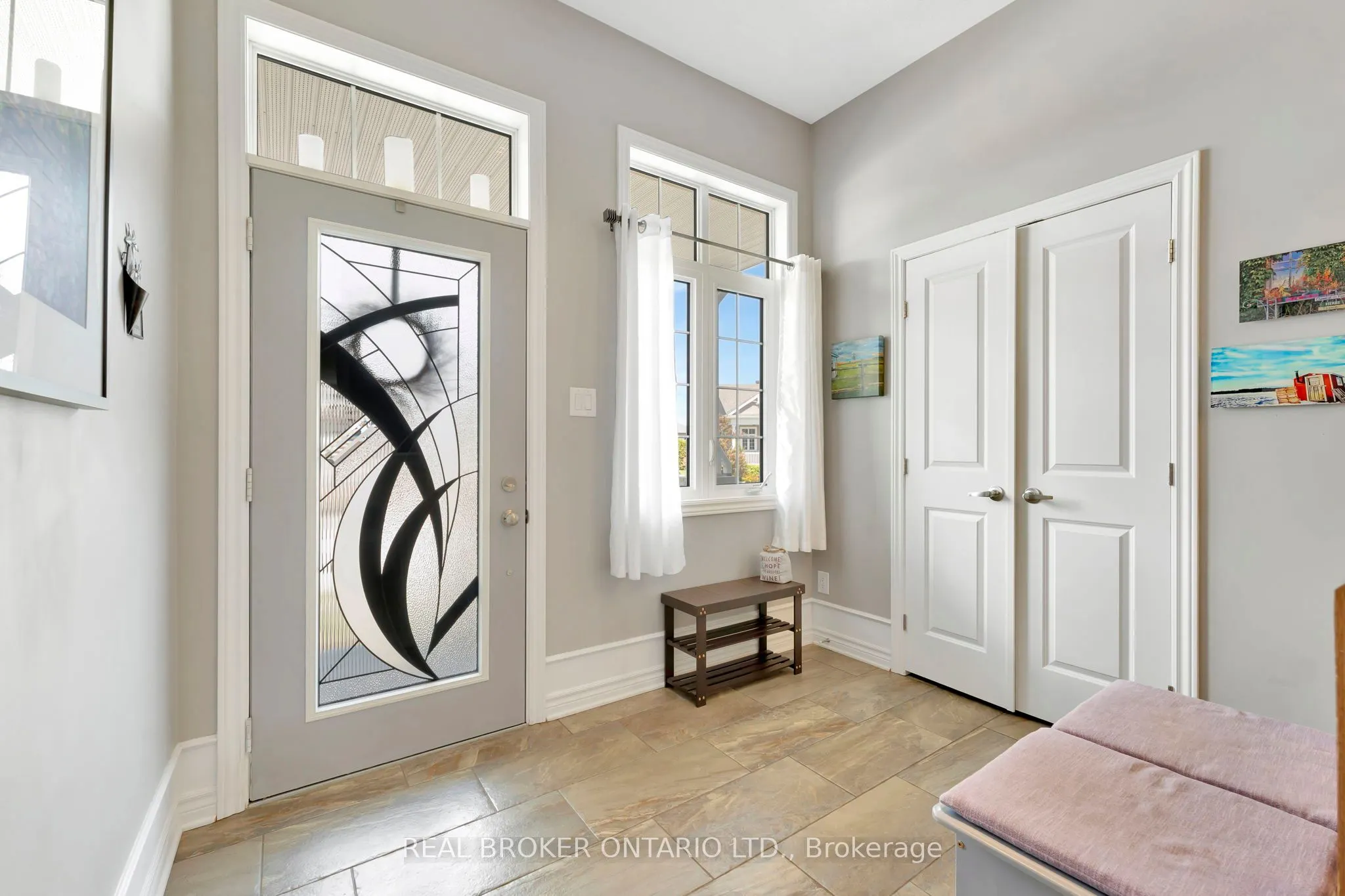 146 Oxford Street W