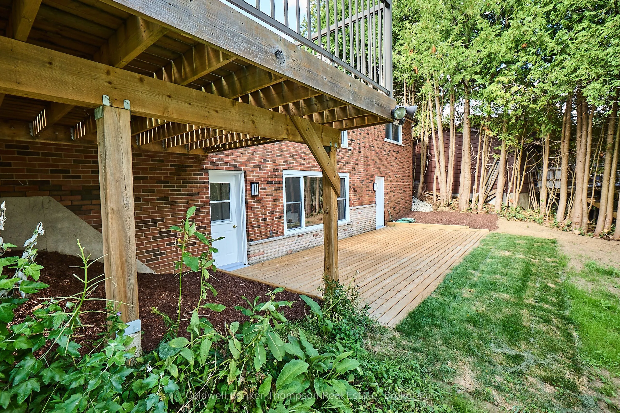 109 Riverside Drive