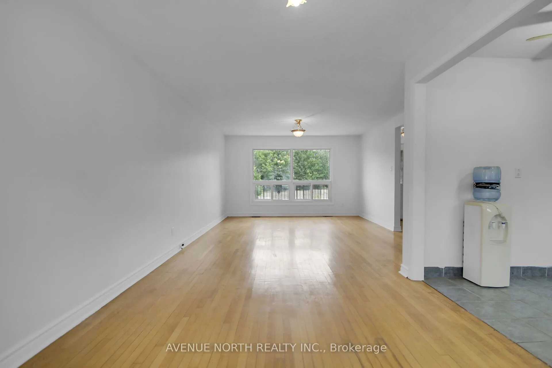 1254 Heron Road