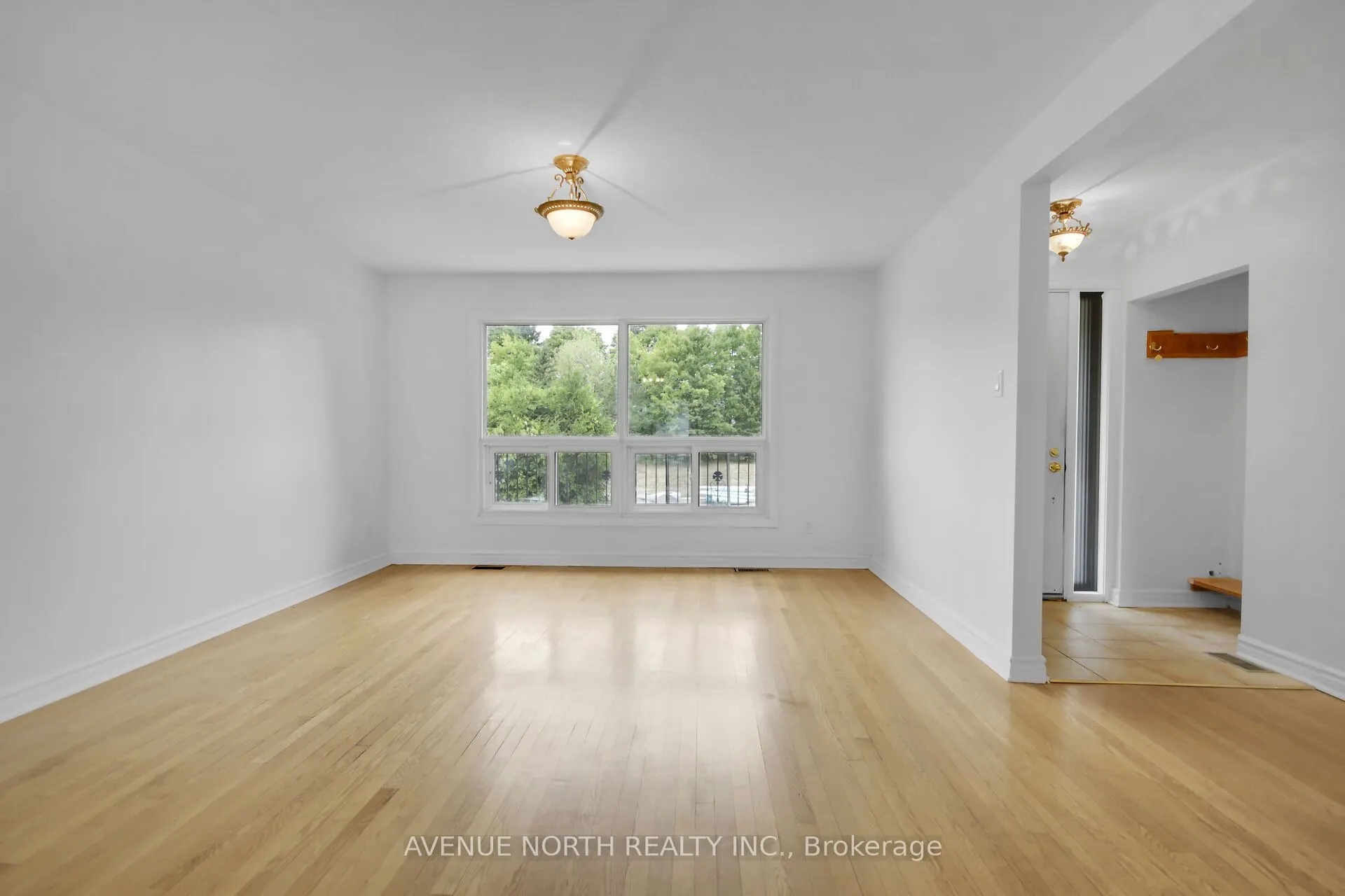 1254 Heron Road