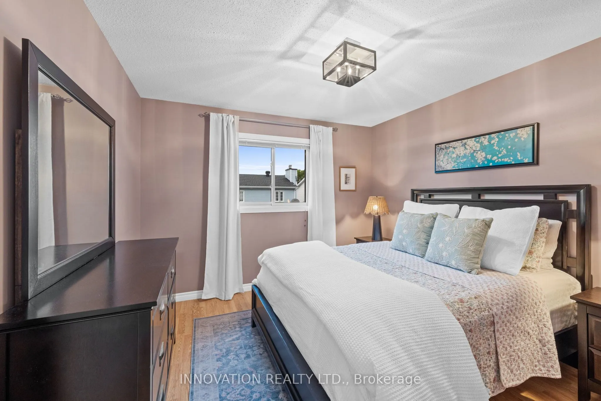 47 Saddle Crescent