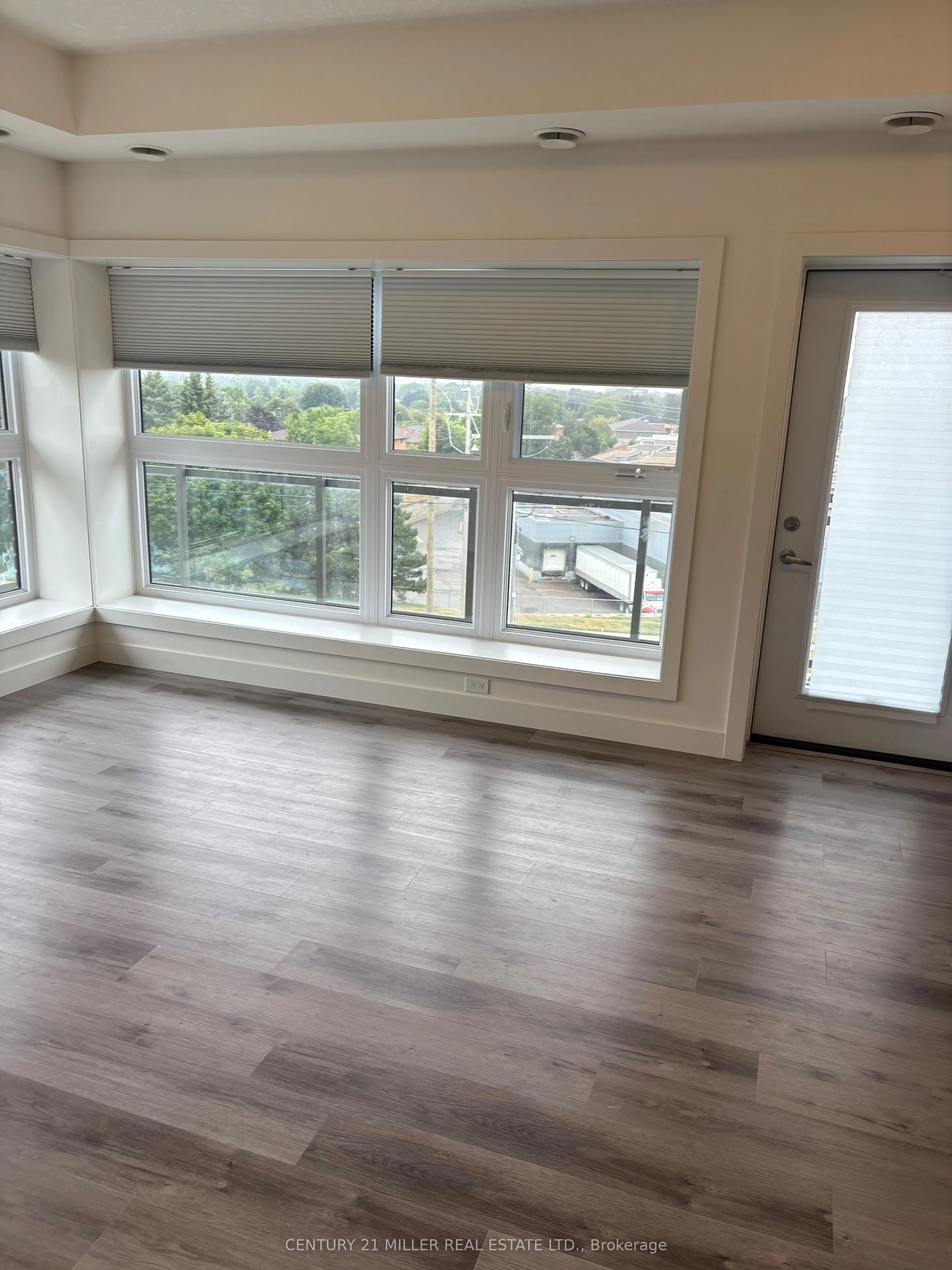 1201 Lackner Place, #414