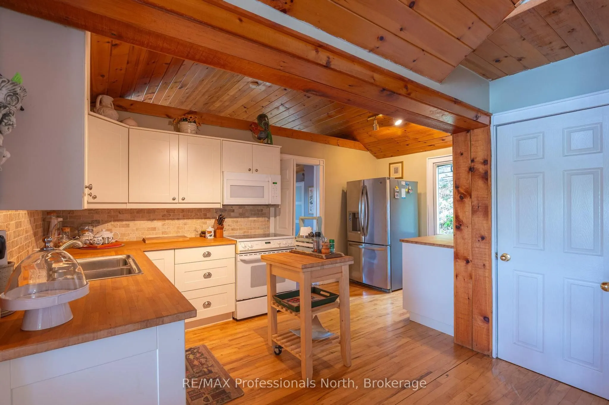 1272 Grierson Trail