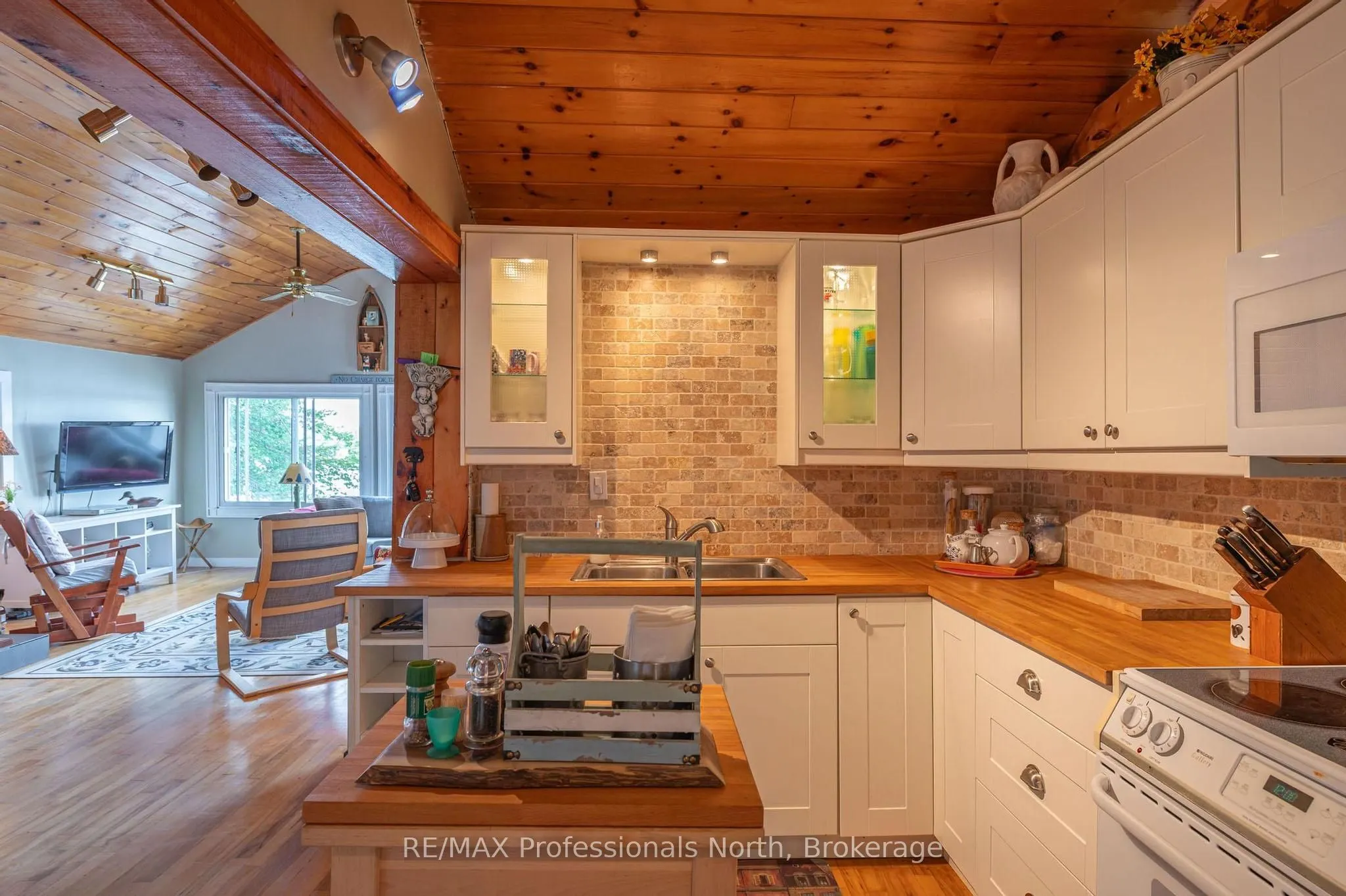 1272 Grierson Trail