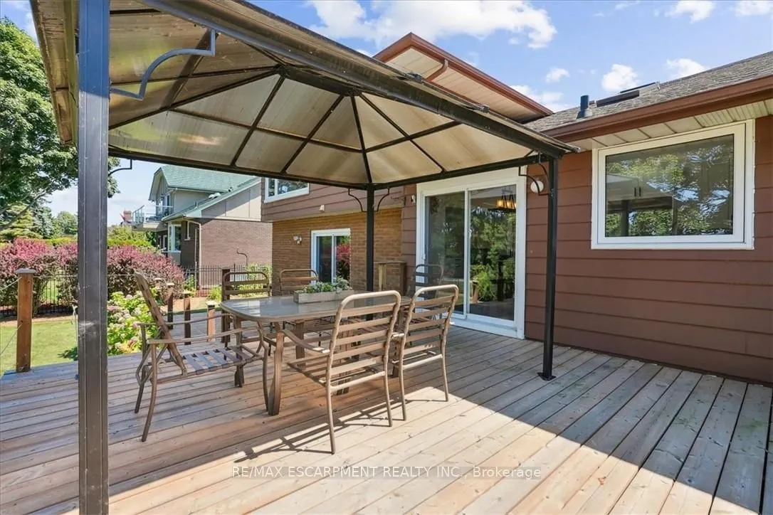 93 Westgate Park Drive