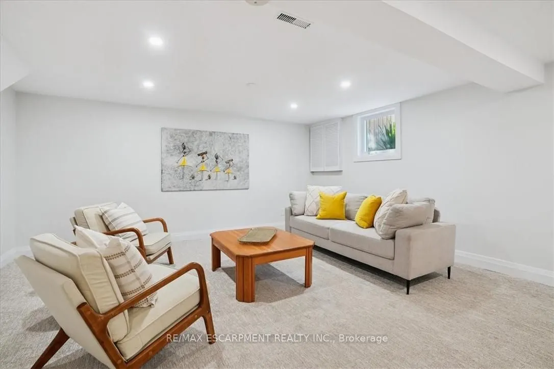 93 Westgate Park Drive