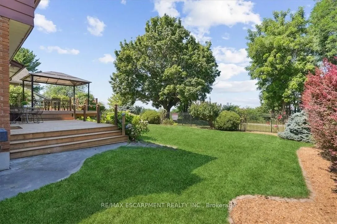 93 Westgate Park Drive