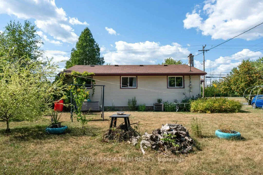 24 Beach Avenue