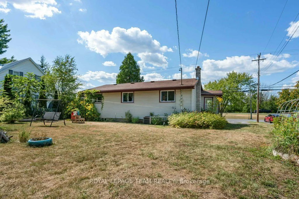 24 Beach Avenue