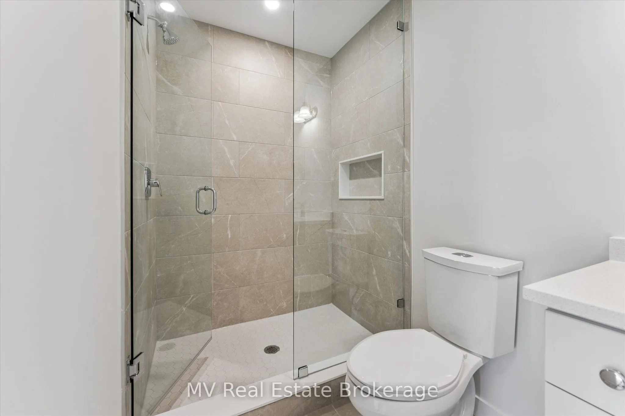 46 Fieldstone Lane Private, #46