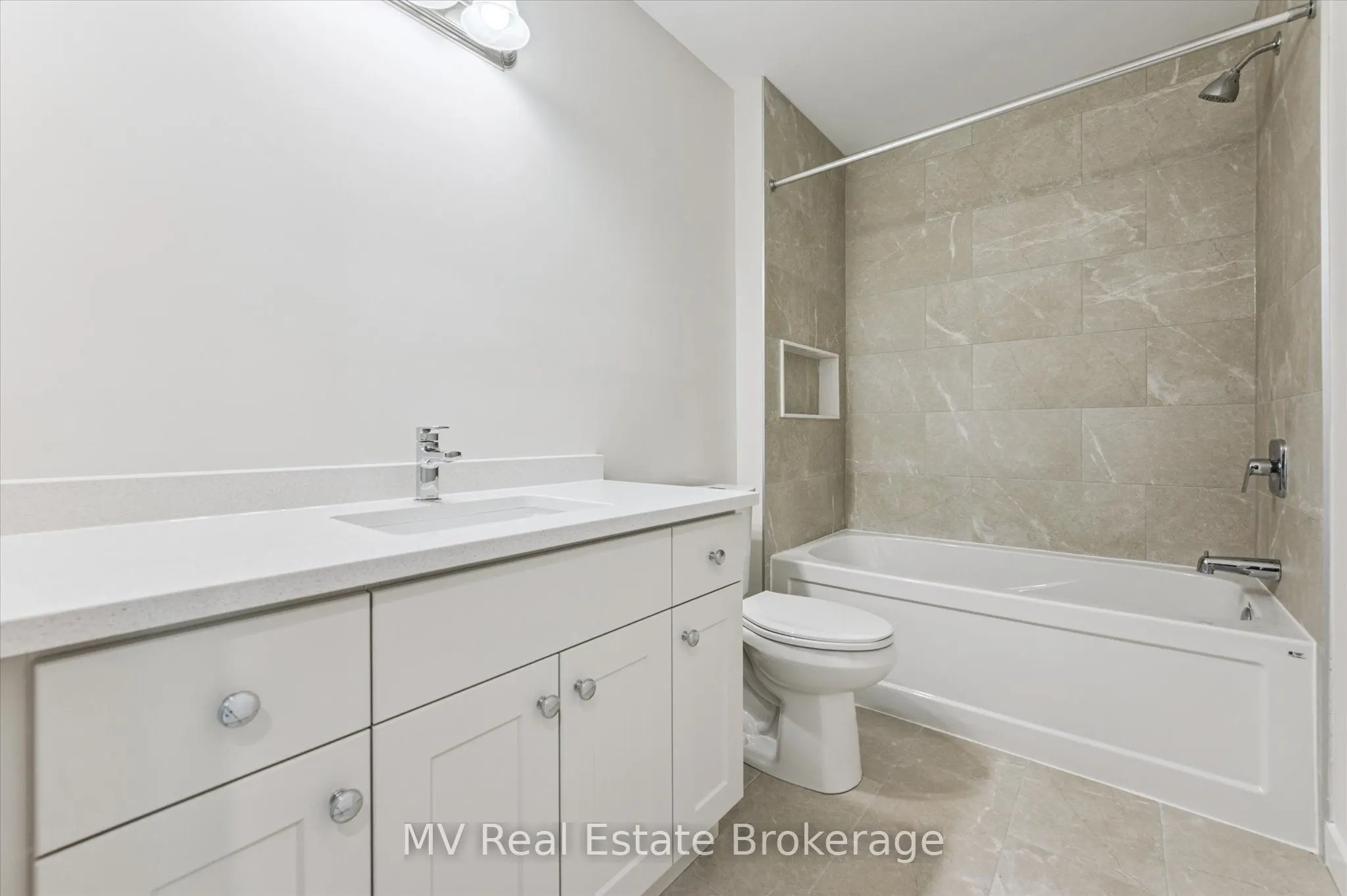 46 Fieldstone Lane Private, #46