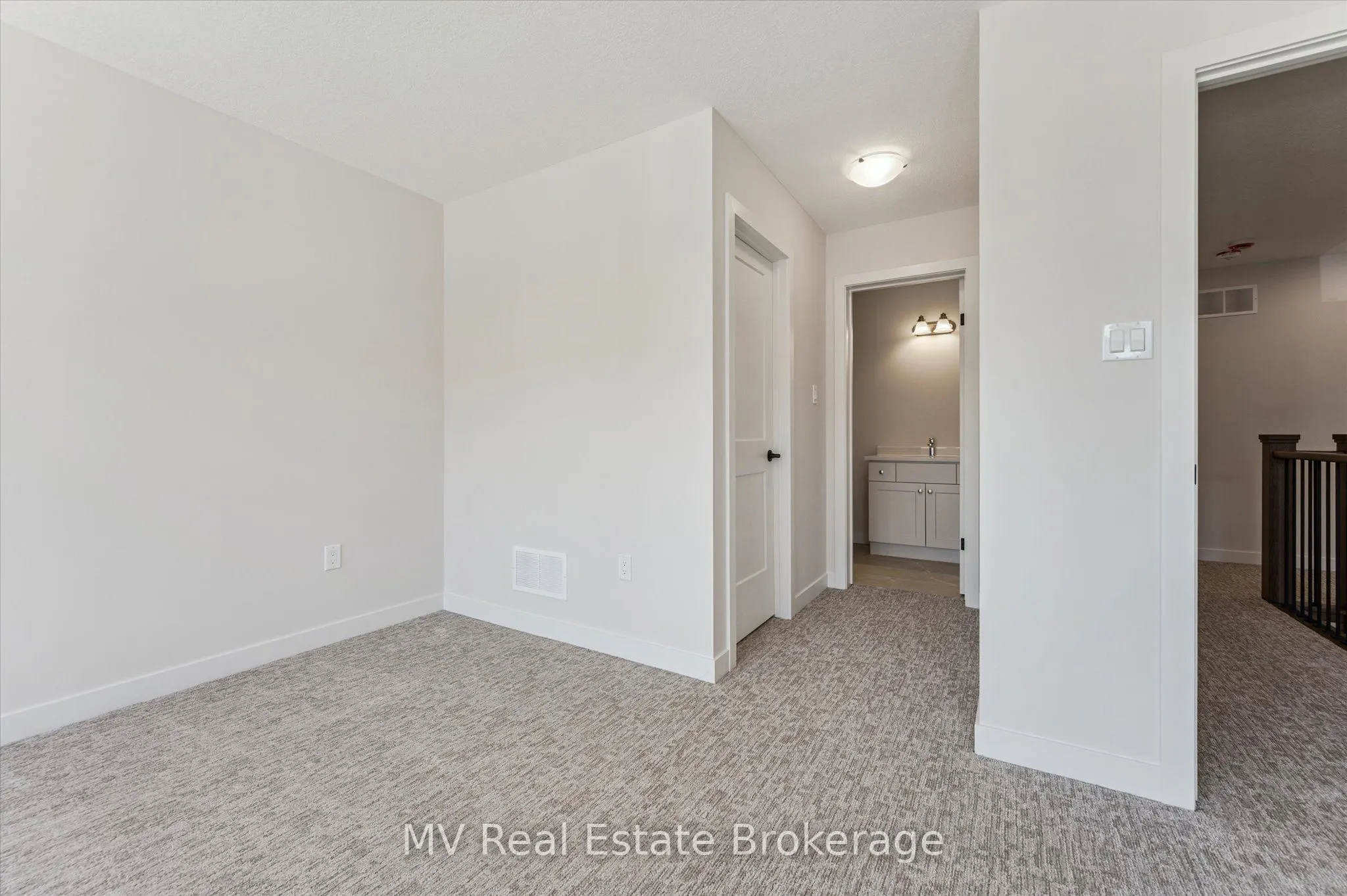 46 Fieldstone Lane Private, #46