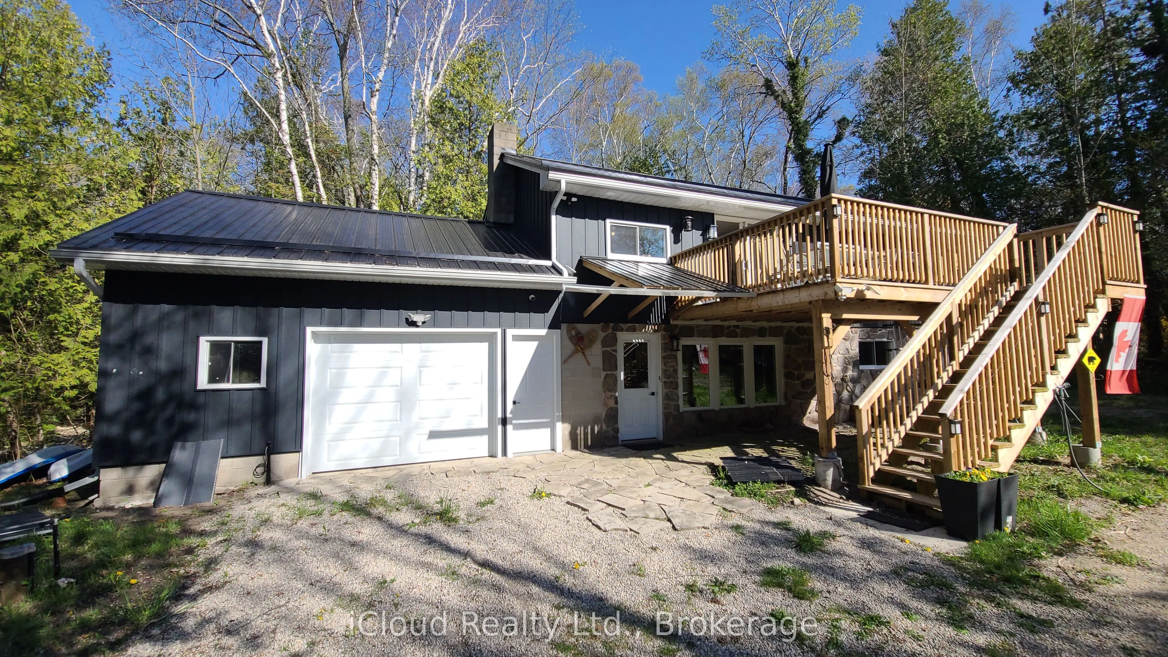 44 RED CEDAR Drive S