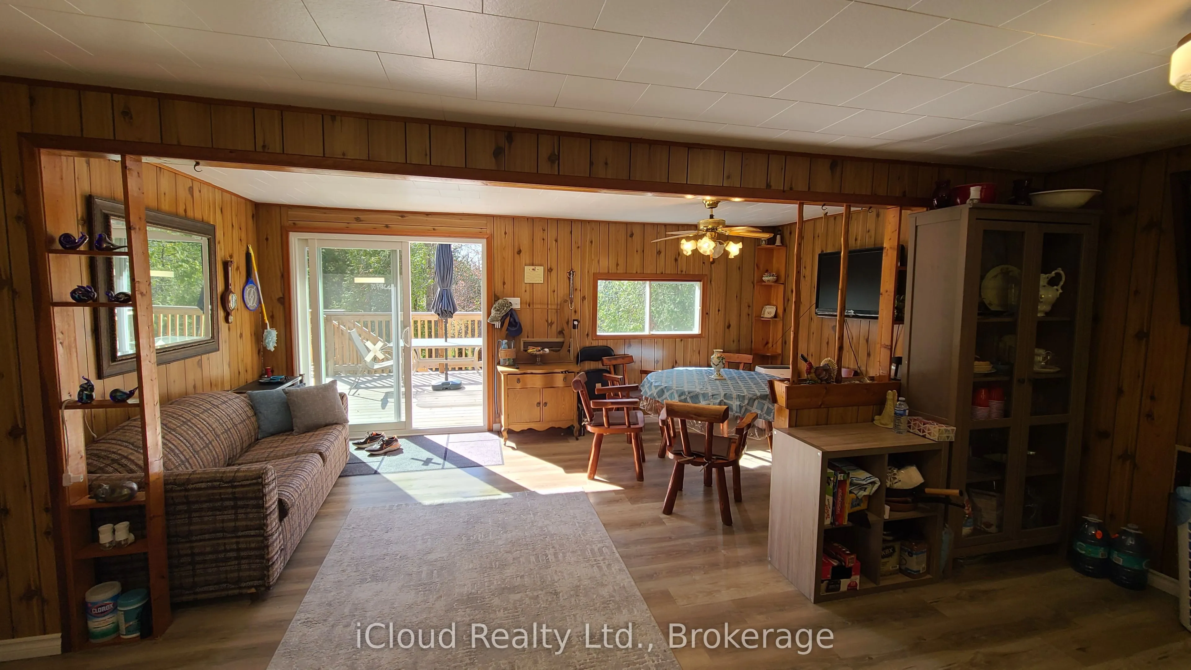 44 RED CEDAR Drive S