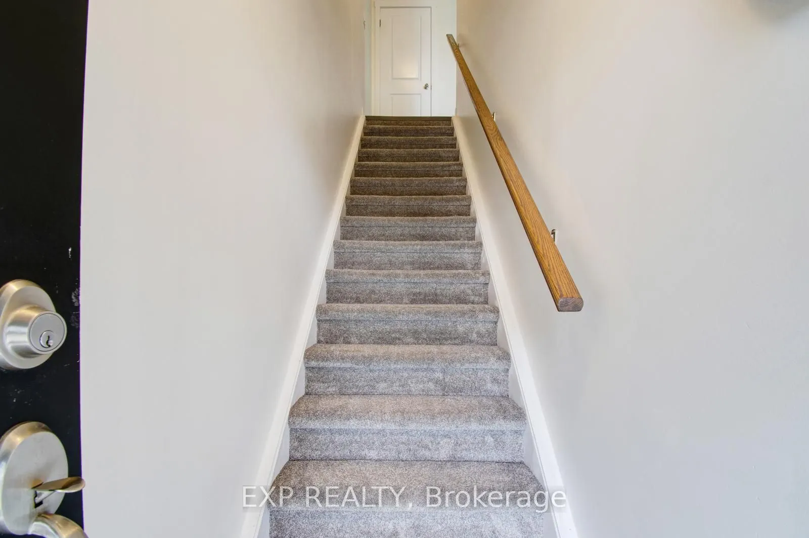 150 ROCHEFORT Street, #E