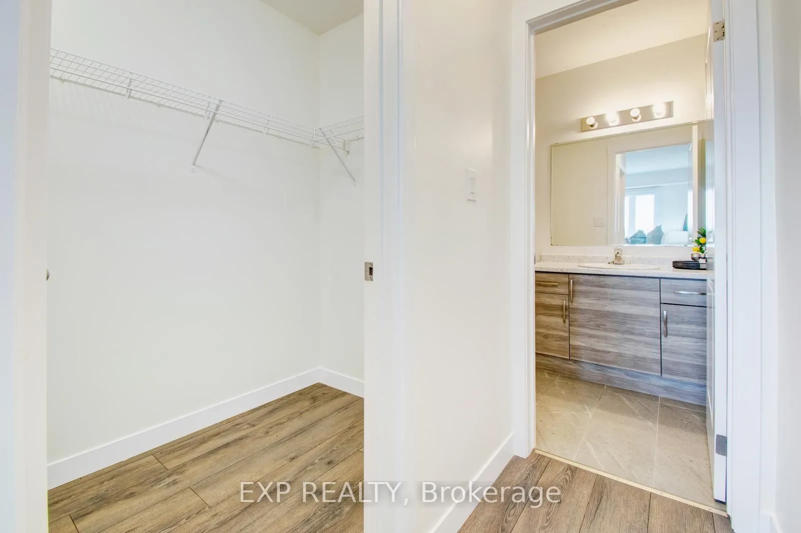 150 ROCHEFORT Street, #E