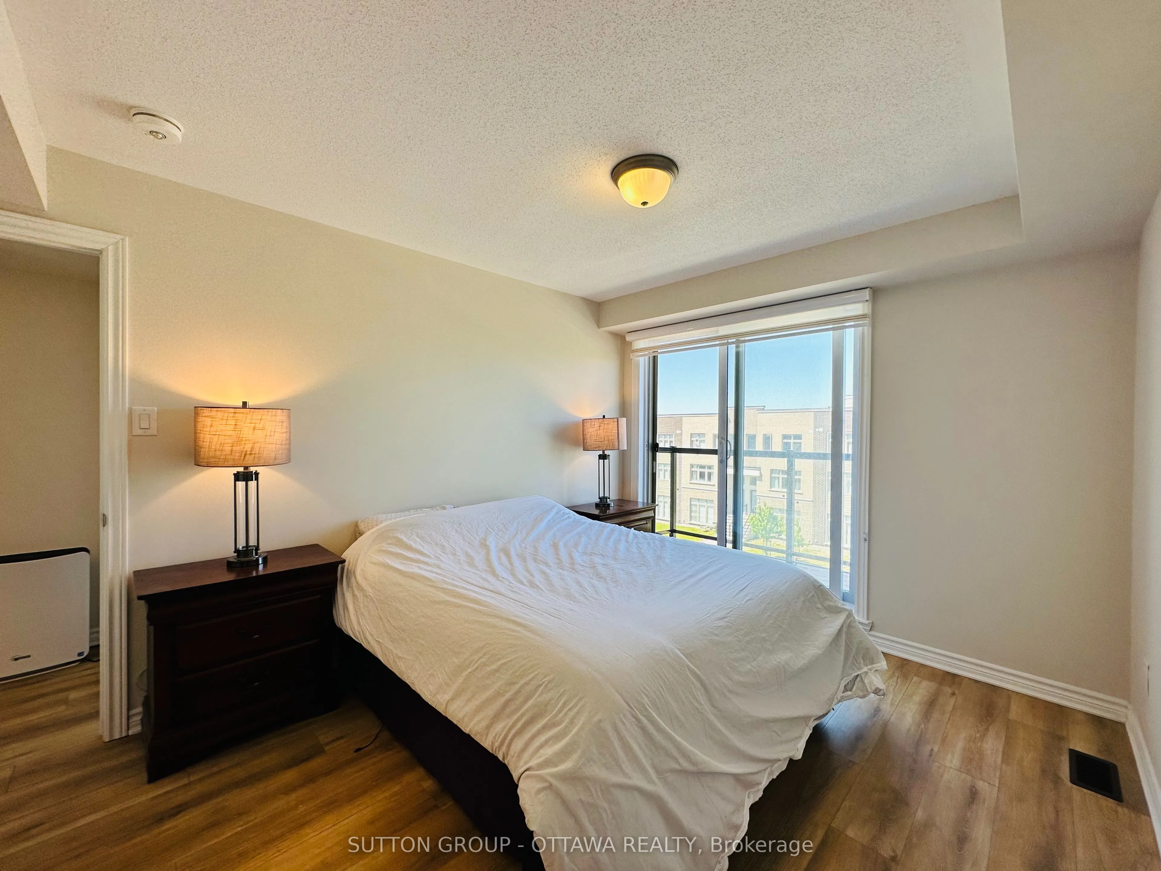 826 Mikinak Road, #228