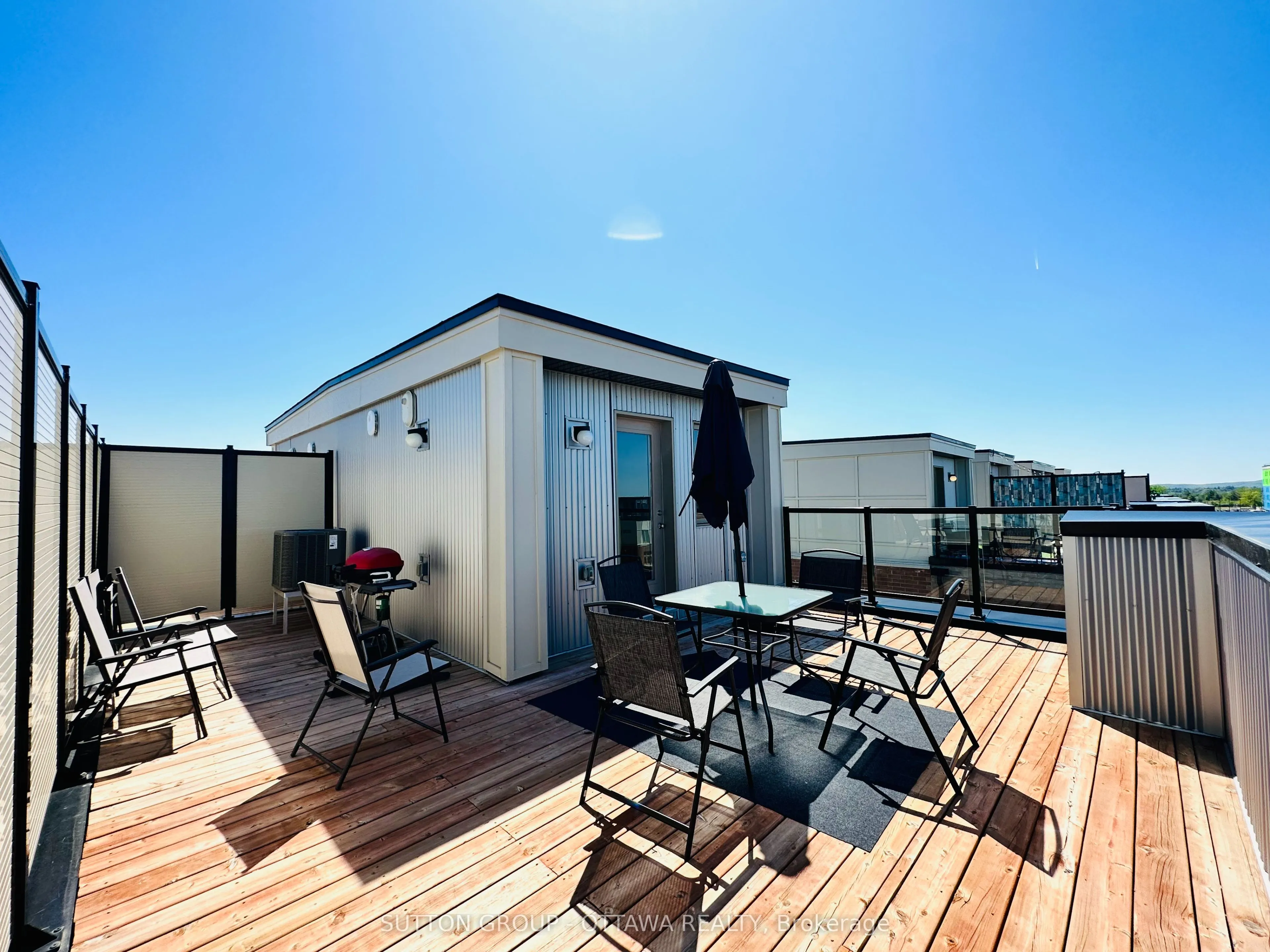 826 Mikinak Road, #228