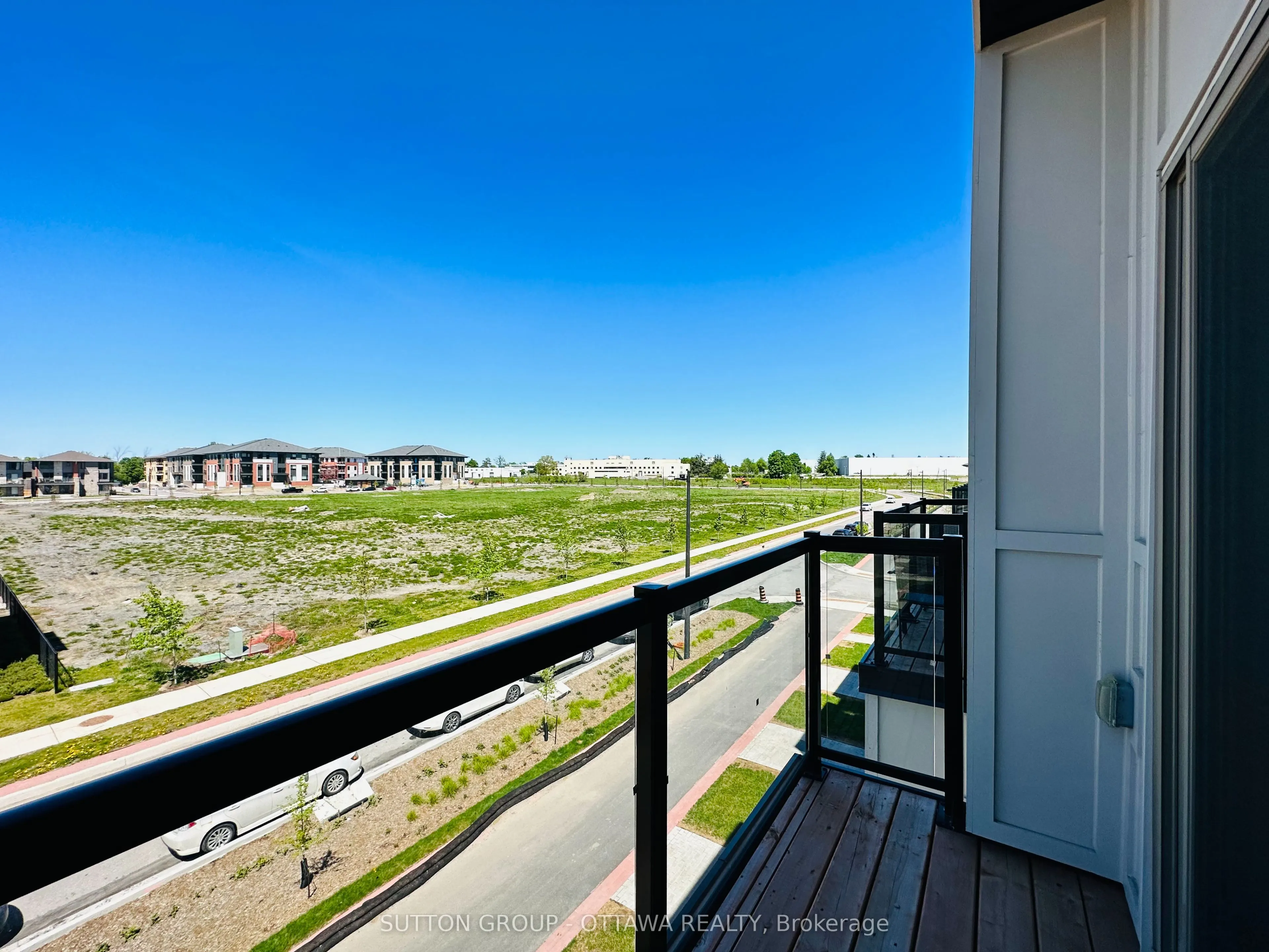 826 Mikinak Road, #228