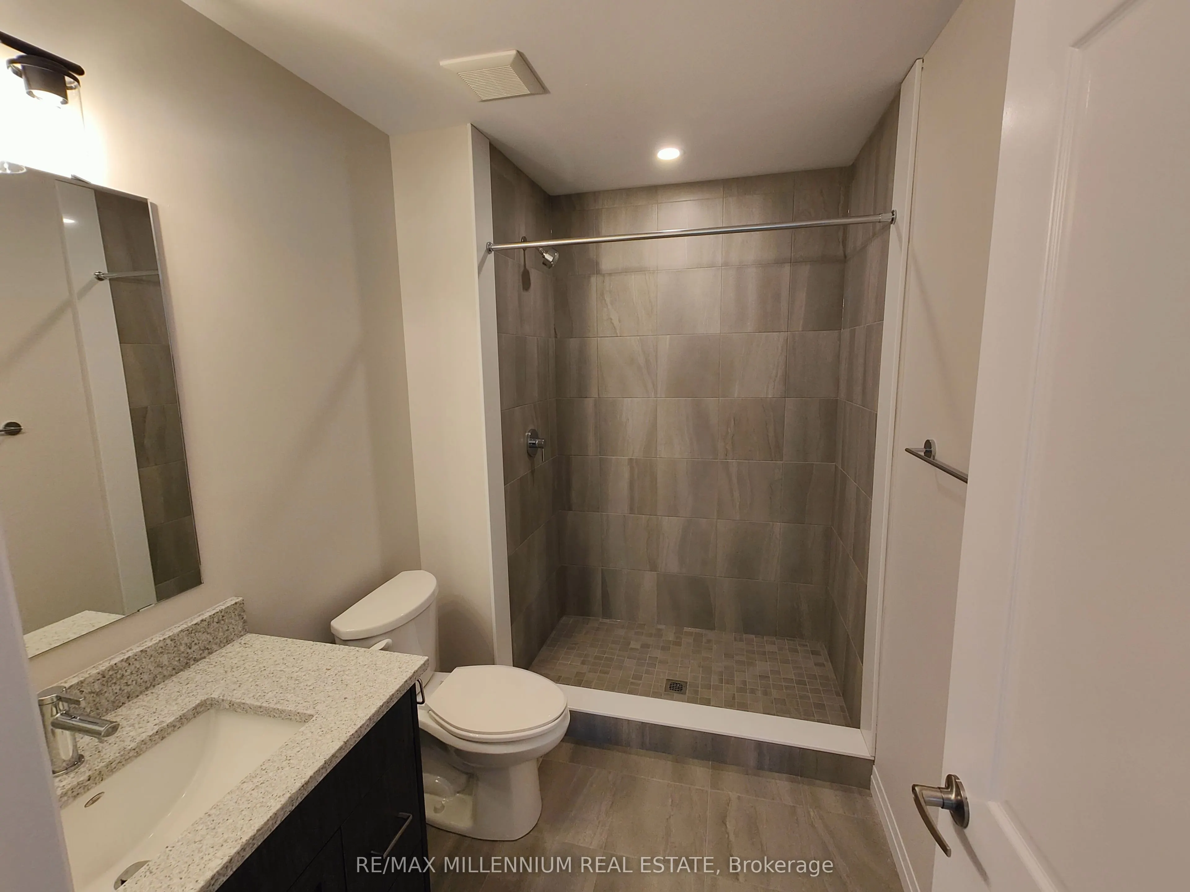 143 Elgin Street N, #6