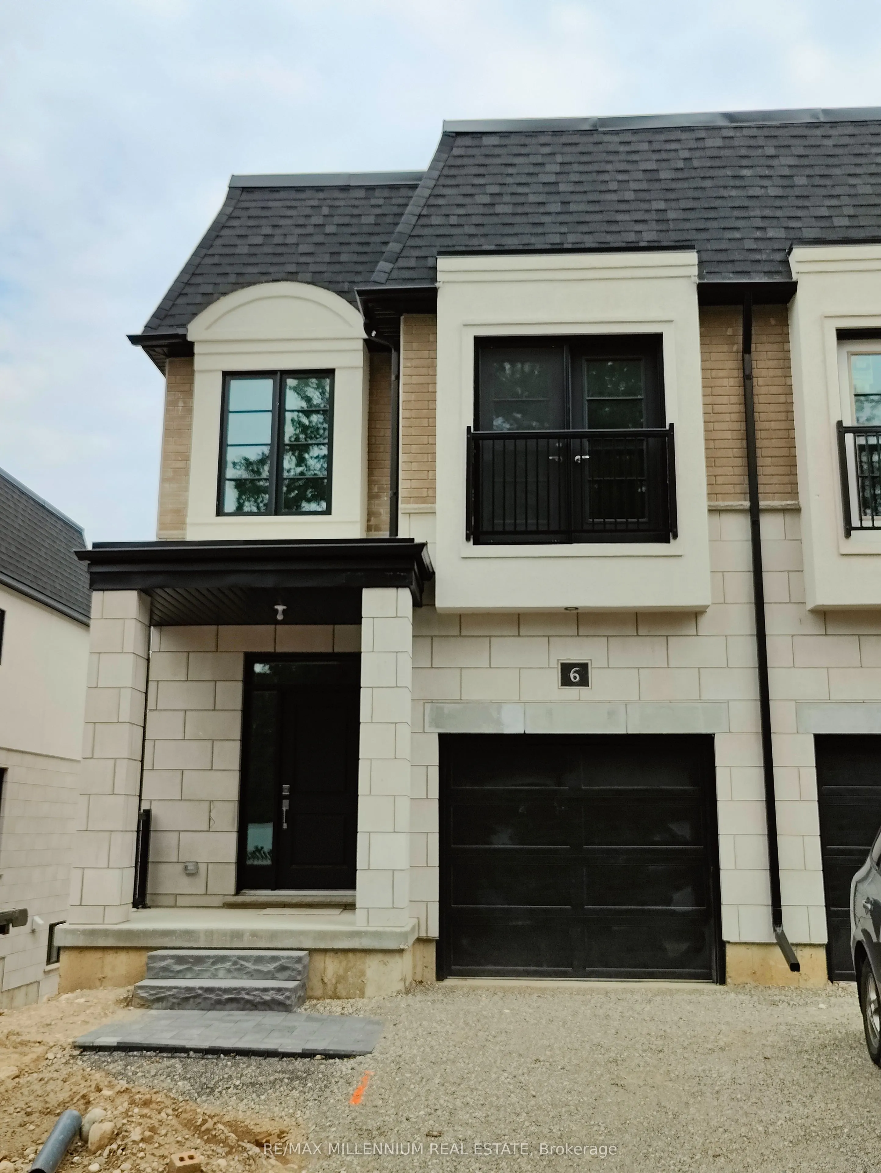 143 Elgin Street N, #6
