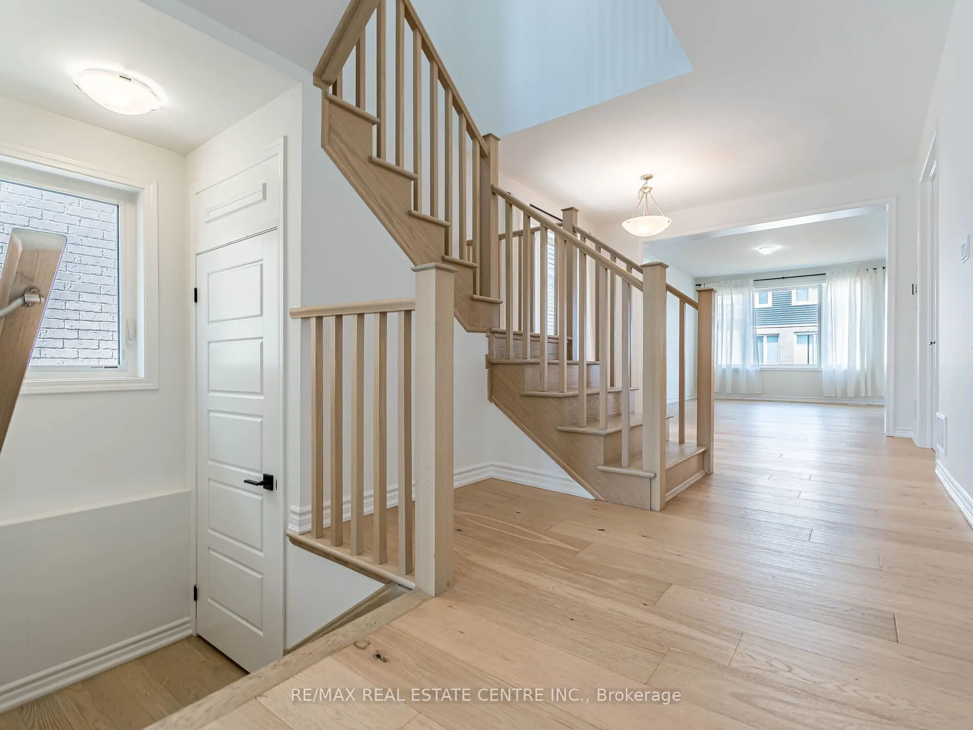 71 Routley Street