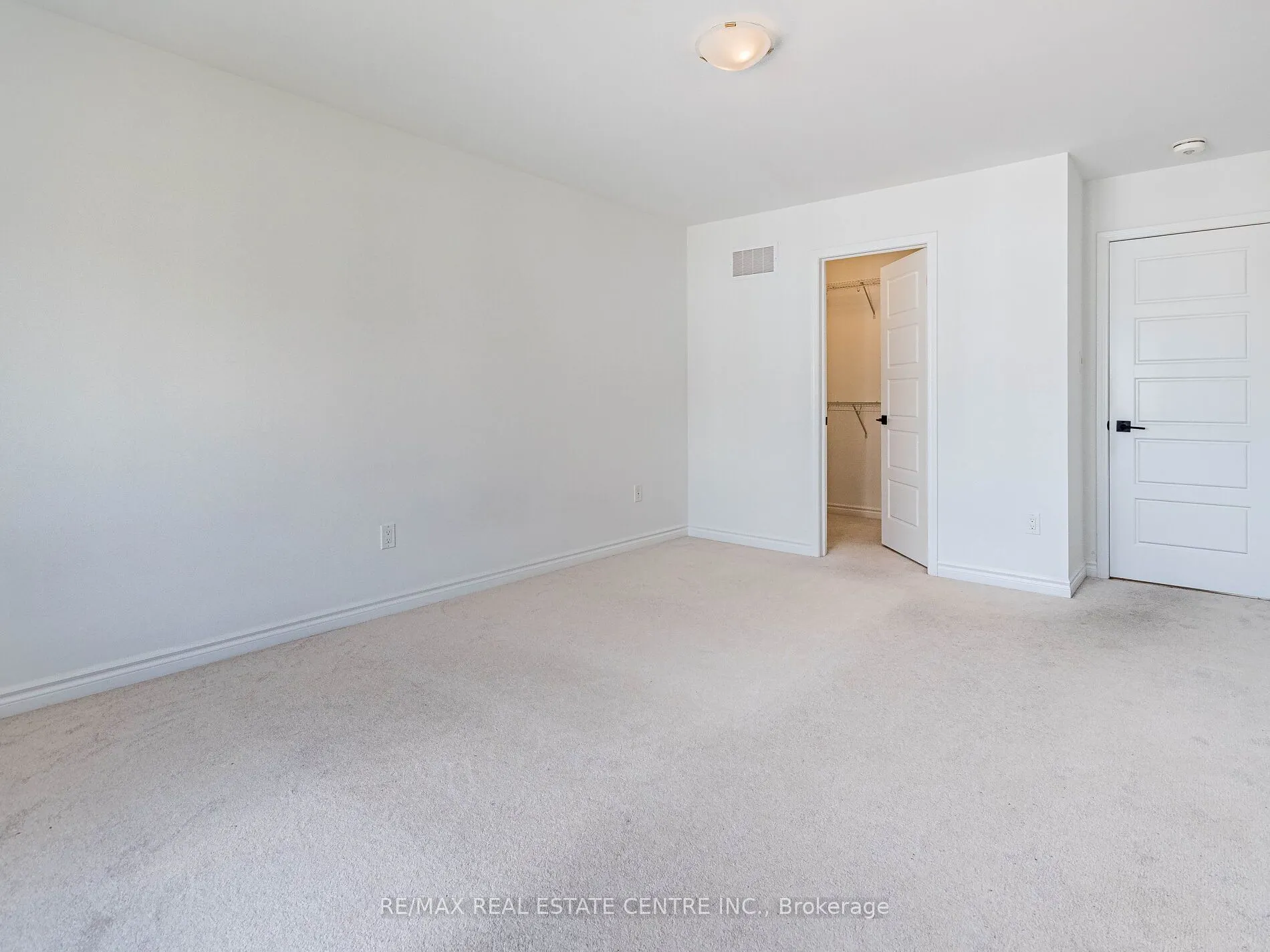 71 Routley Street