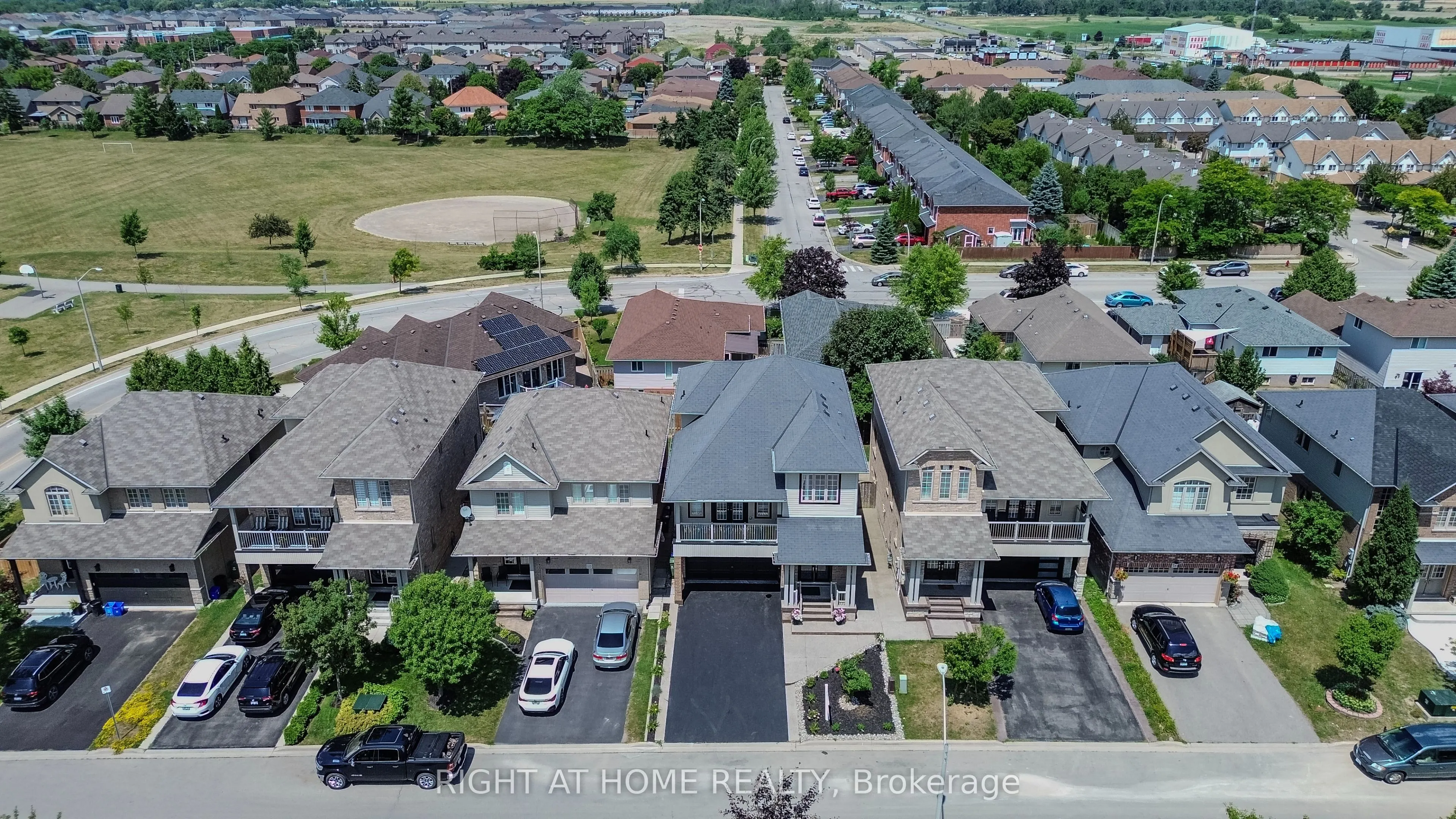12 Bankfield Crescent