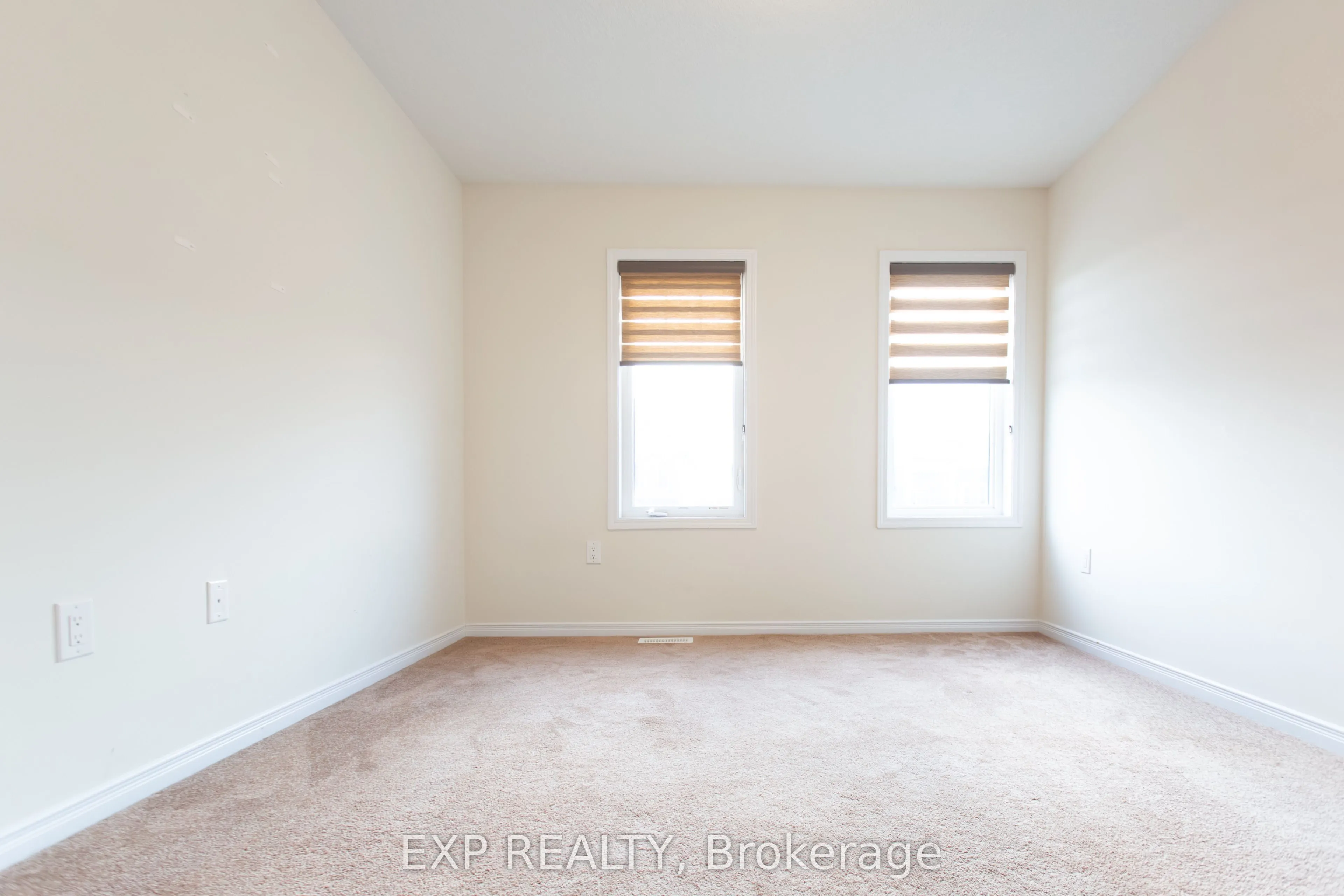 8005 Odell Crescent