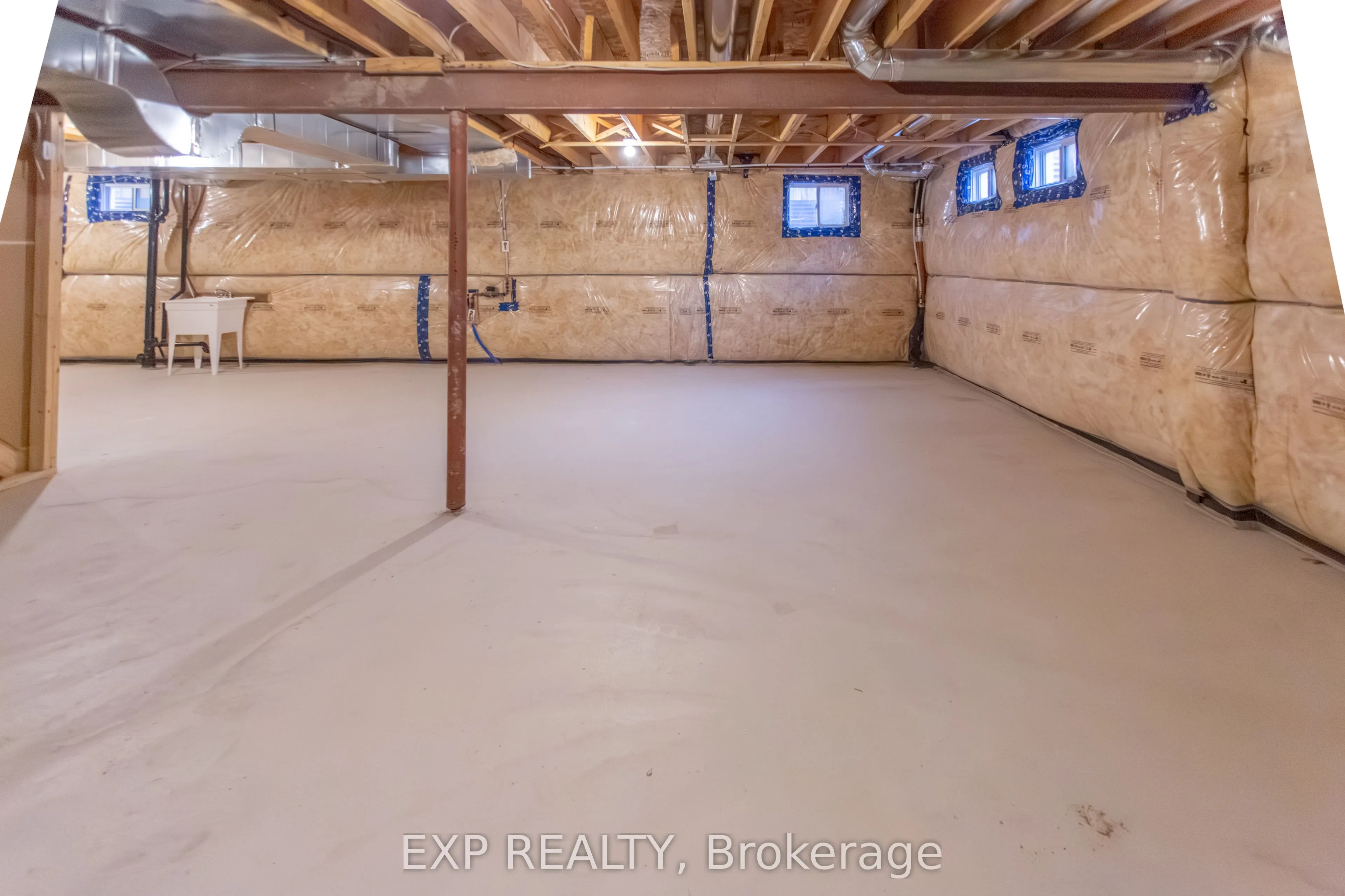 8005 Odell Crescent