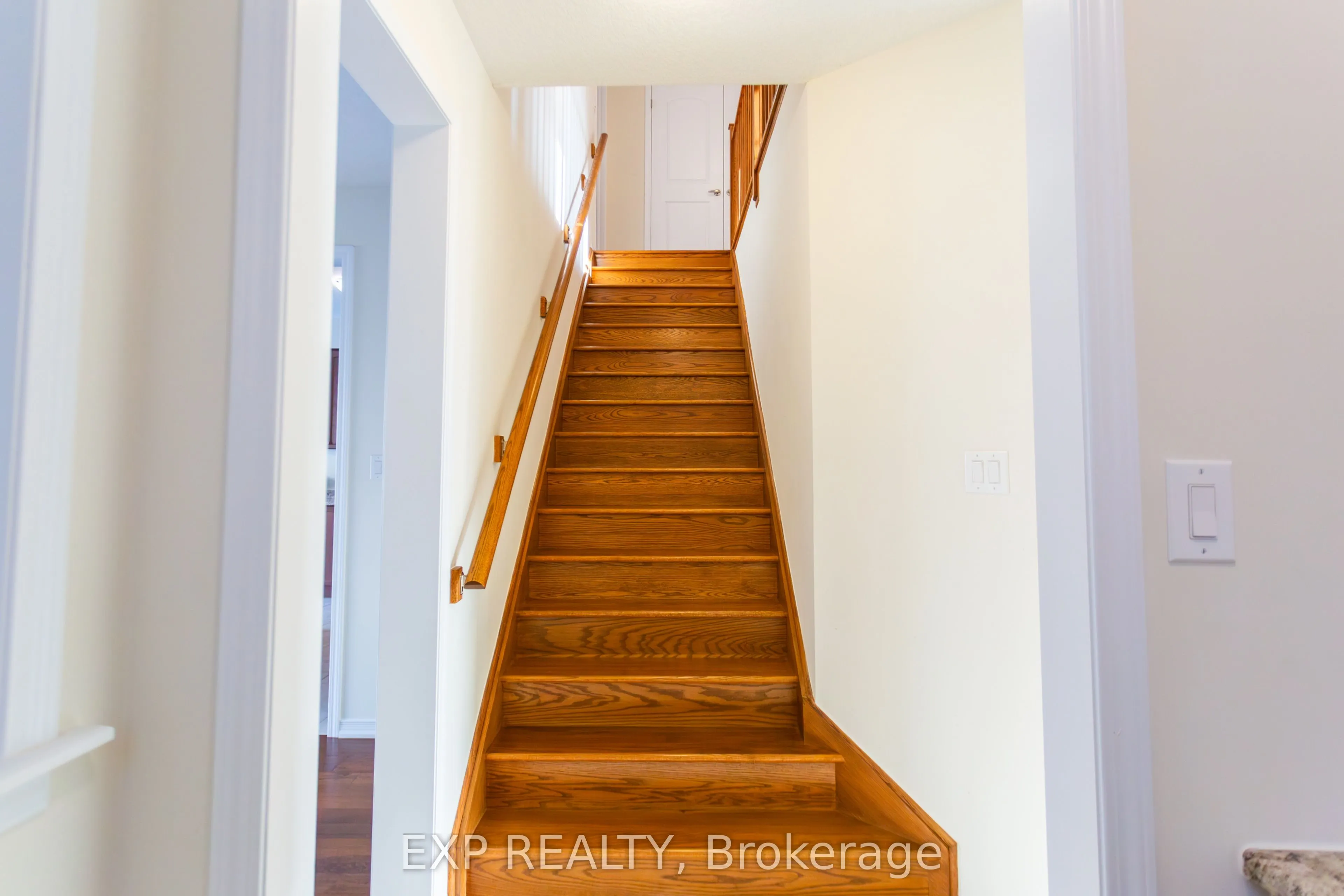 8005 Odell Crescent
