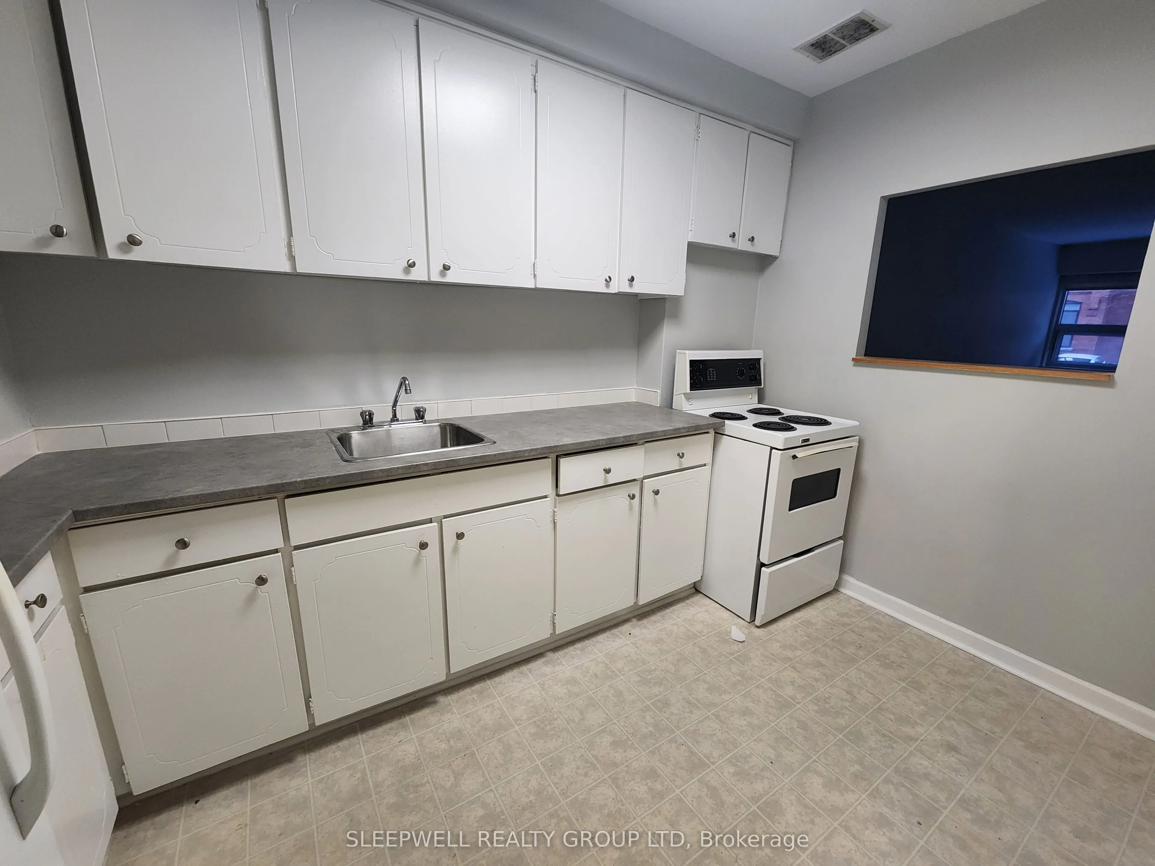 21 James Street, #302