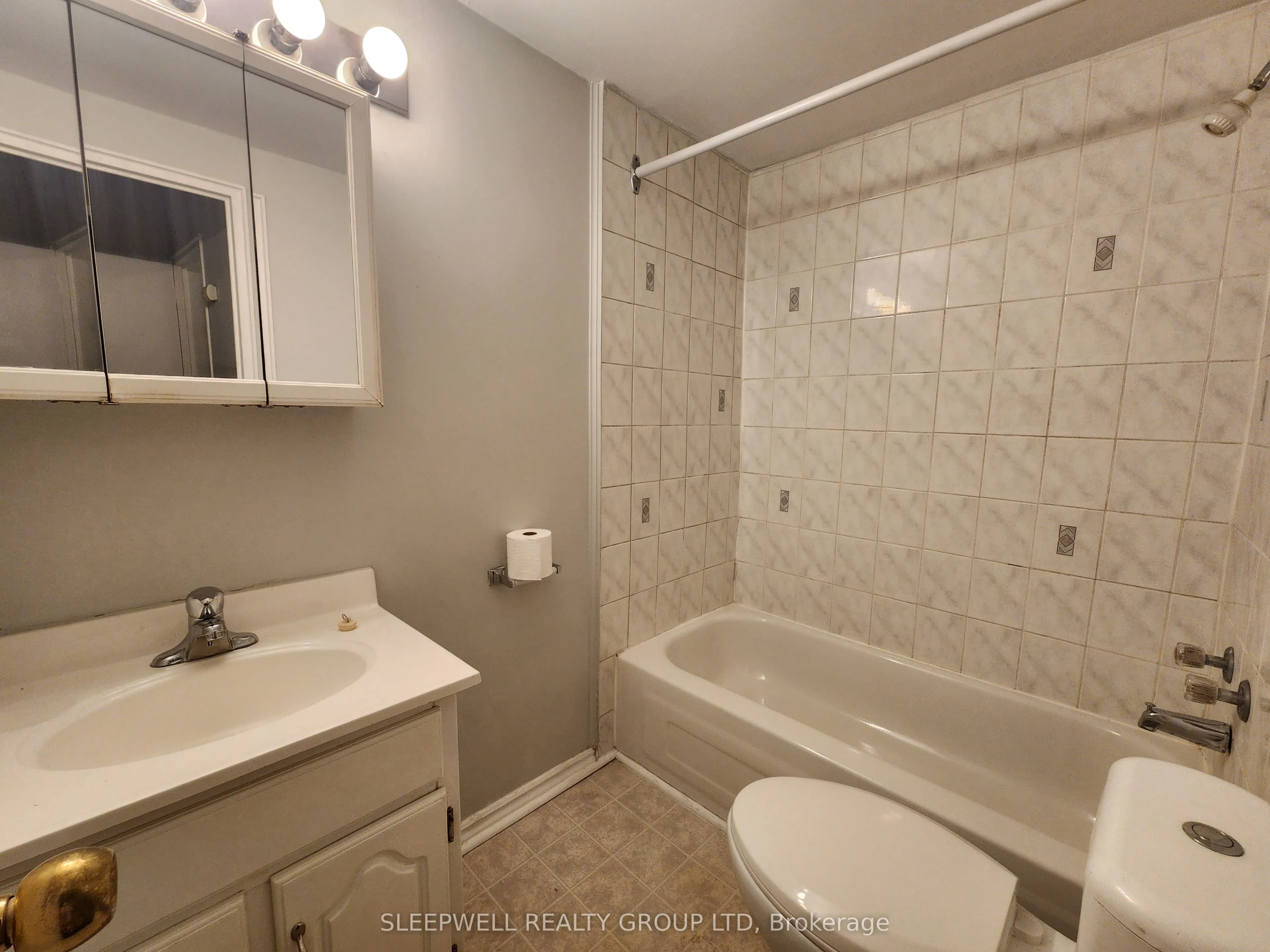 21 James Street, #302