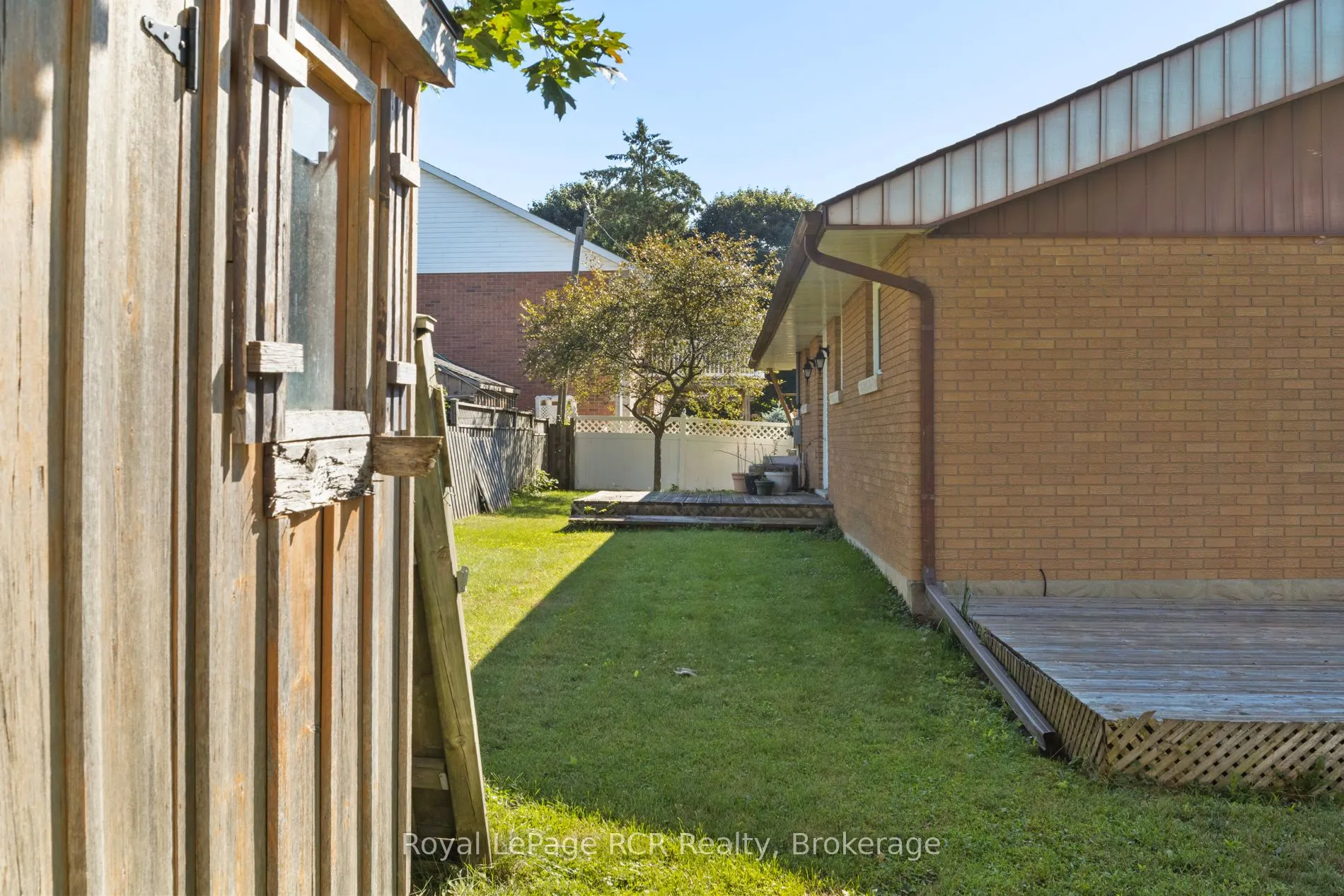 141 North Water Street W