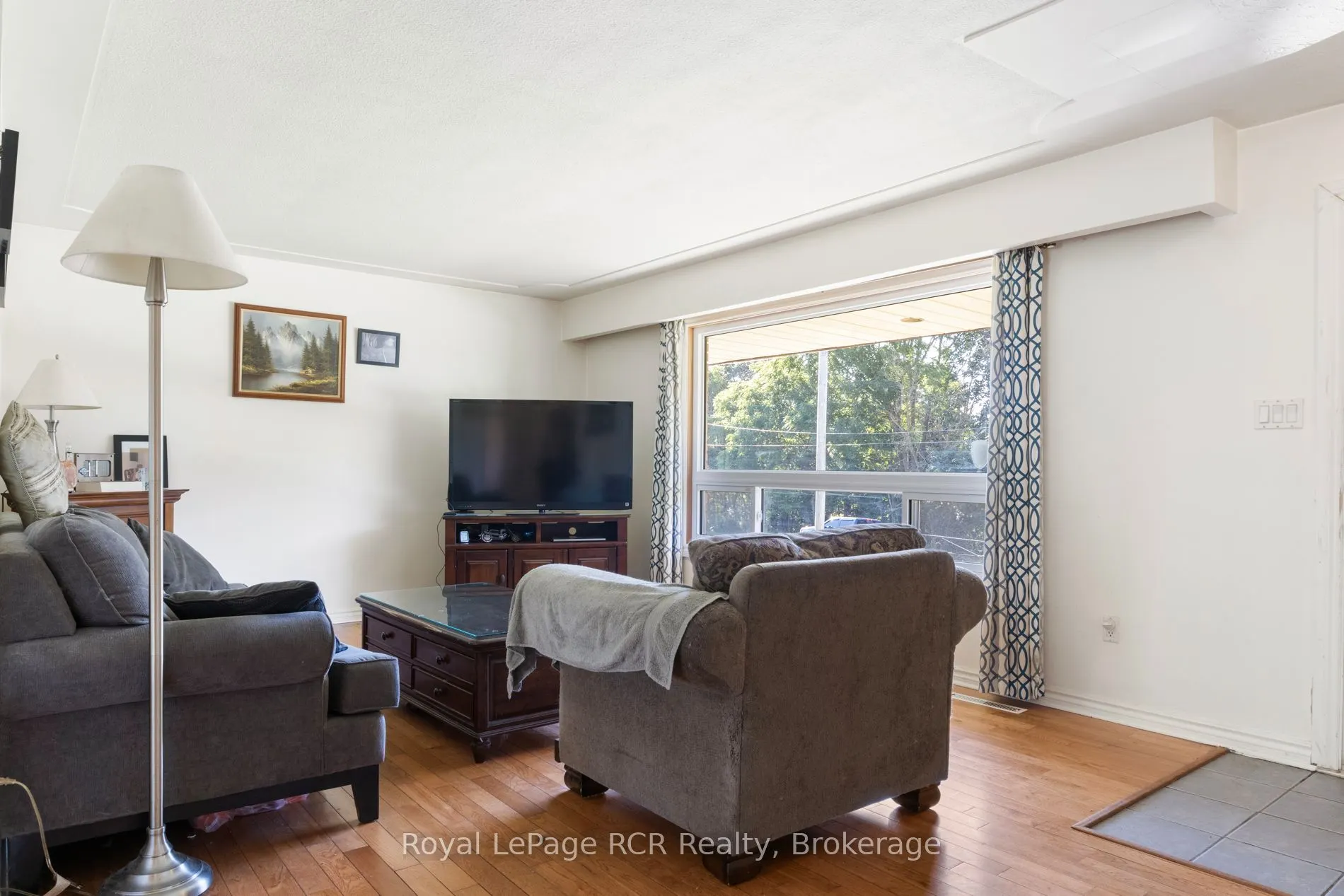 141 North Water Street W