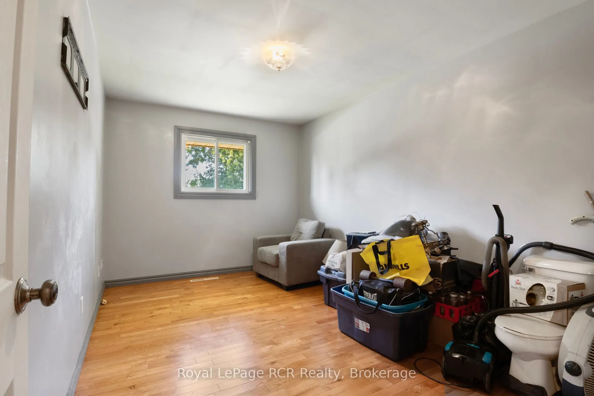 141 North Water Street W