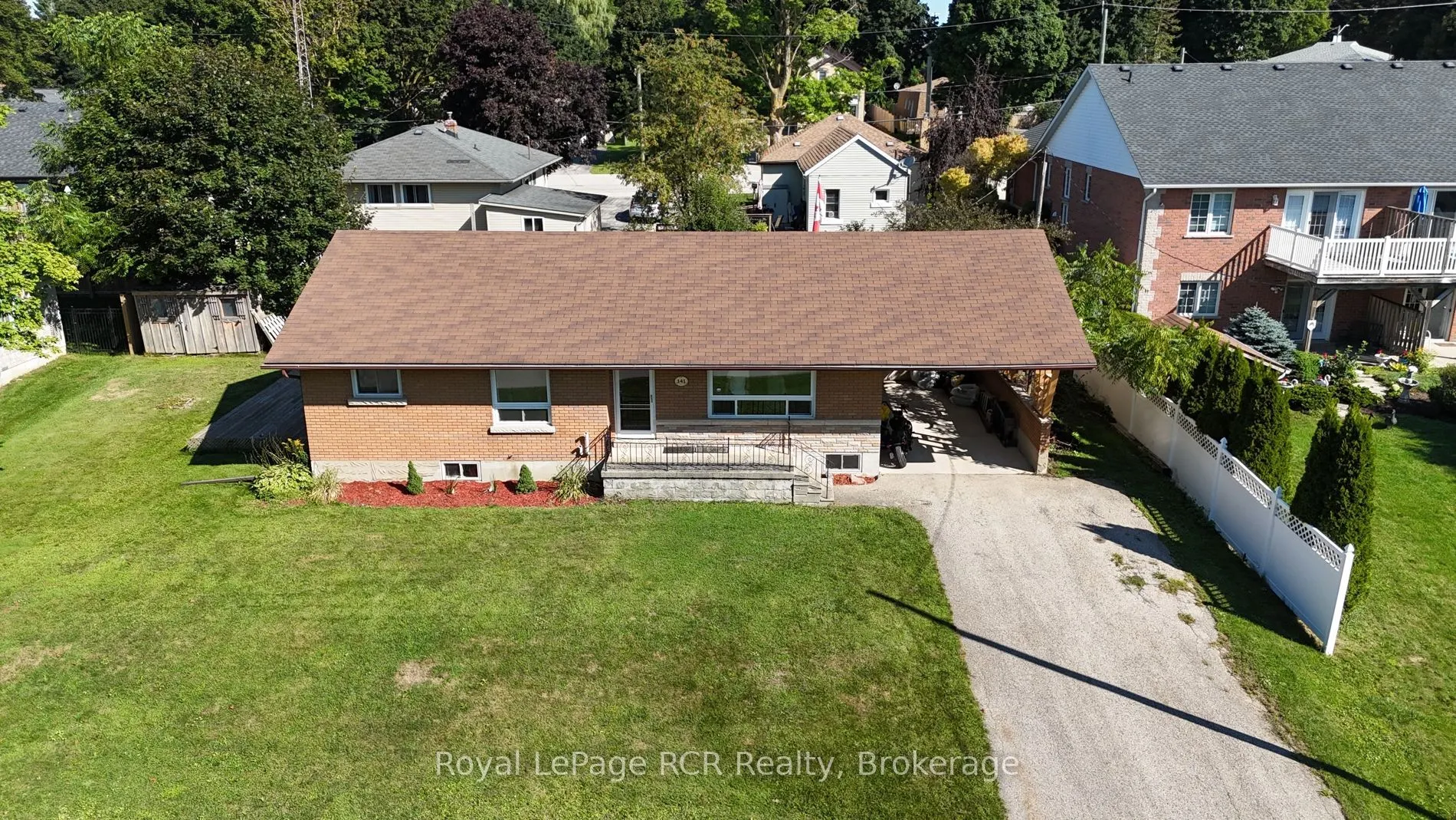 141 North Water Street W