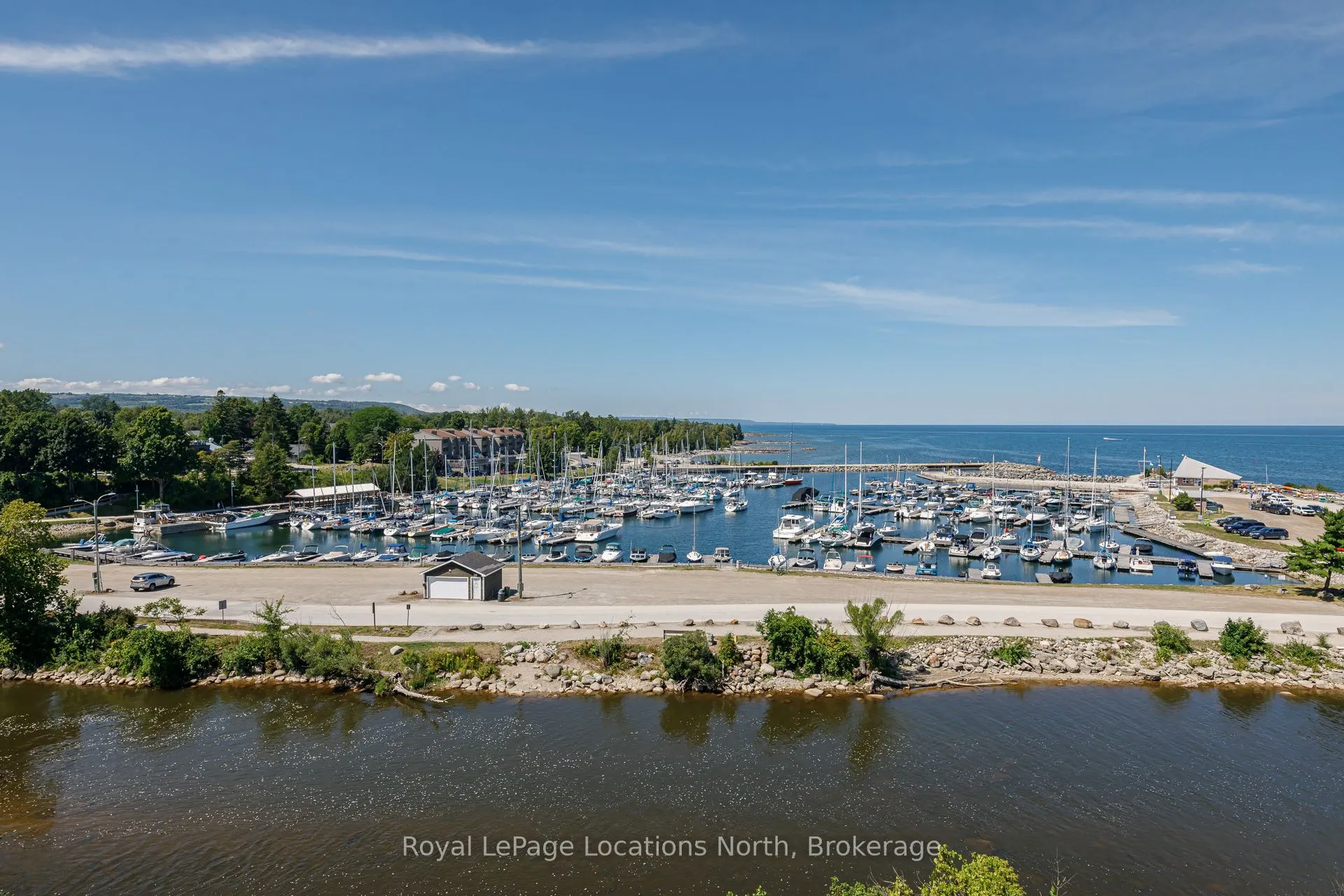 10 Bay Street E, #207