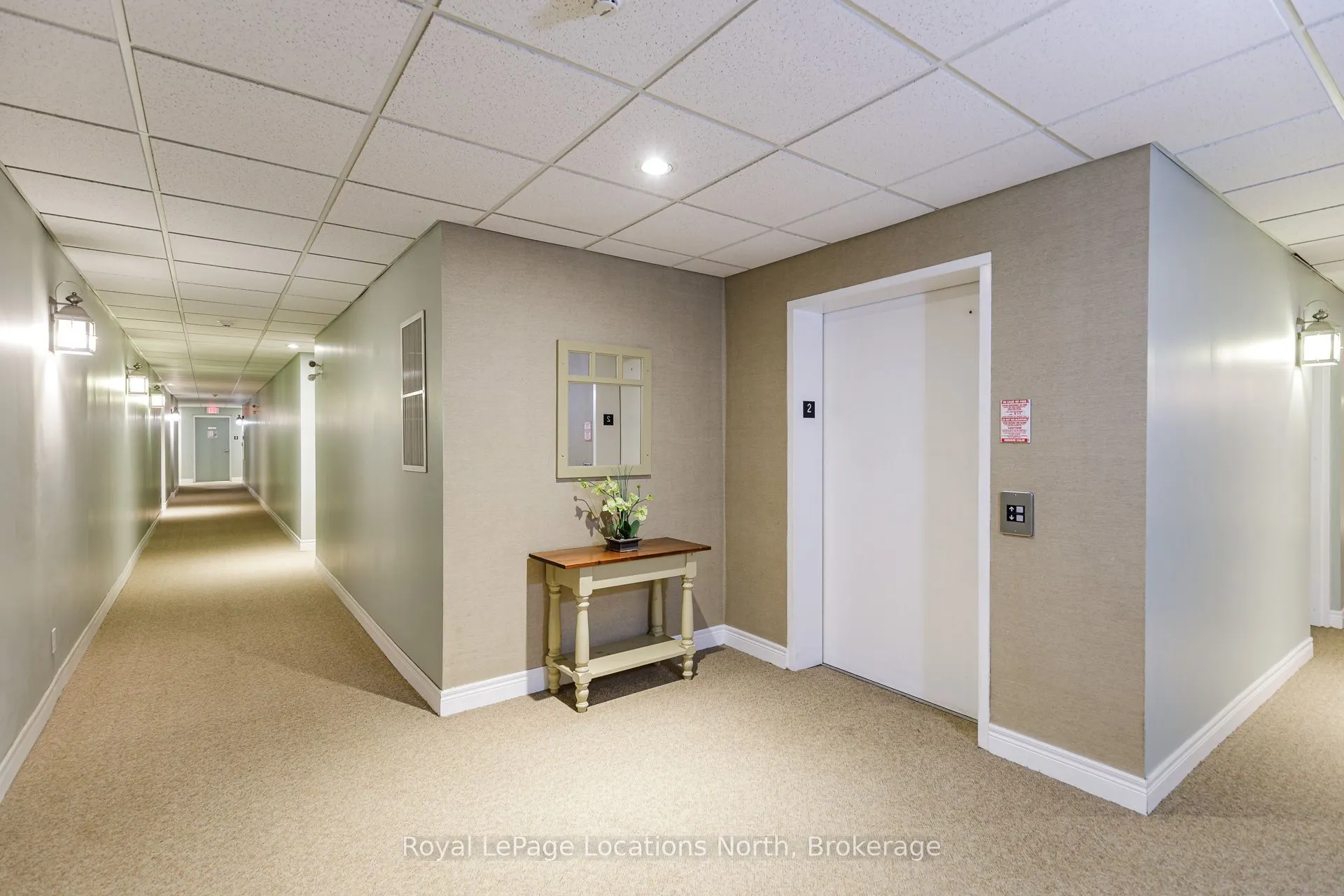 10 Bay Street E, #207