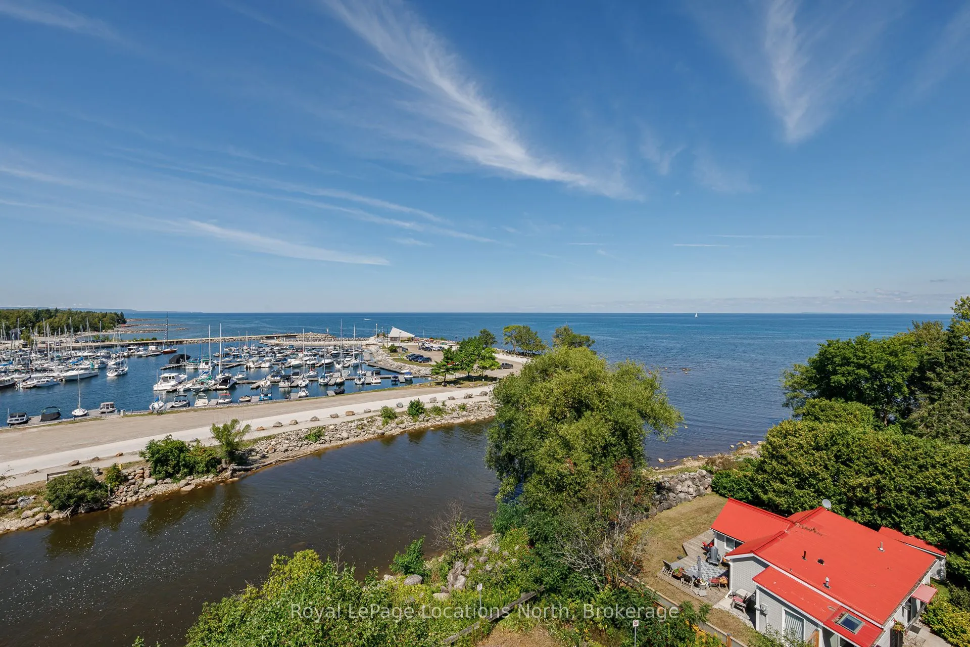 10 Bay Street E, #207