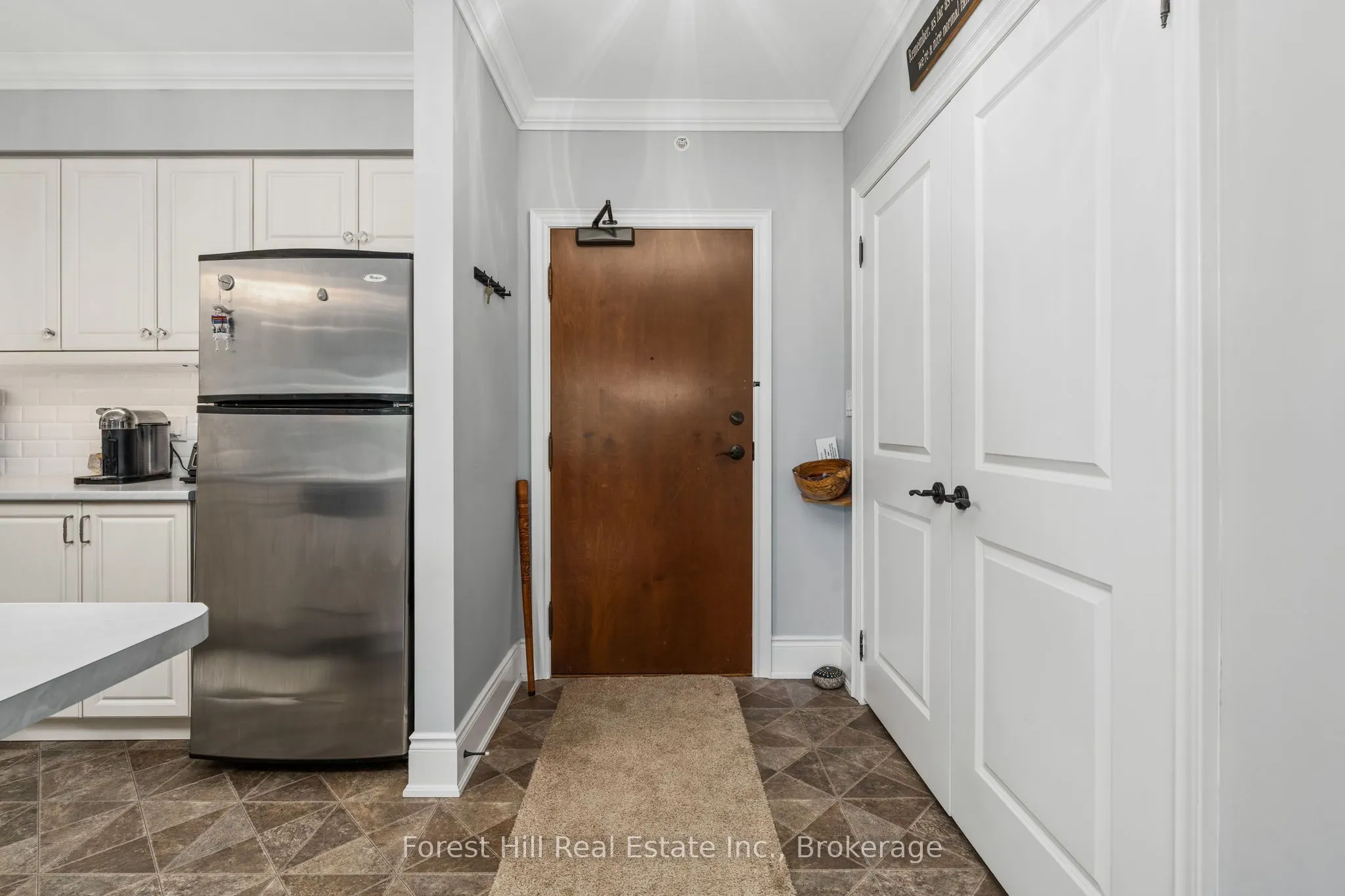 391C Manitoba Street, #204