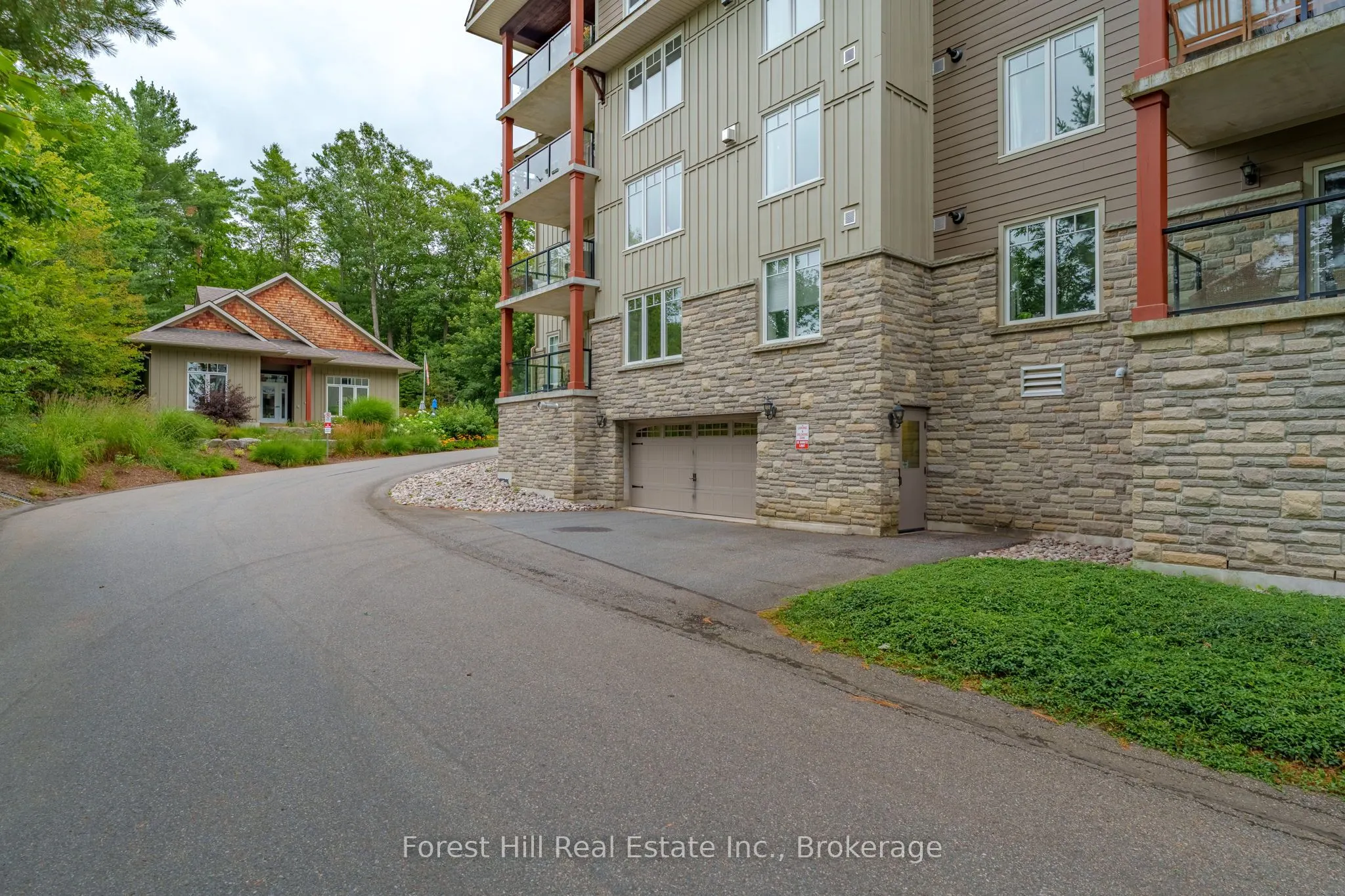 391C Manitoba Street, #204