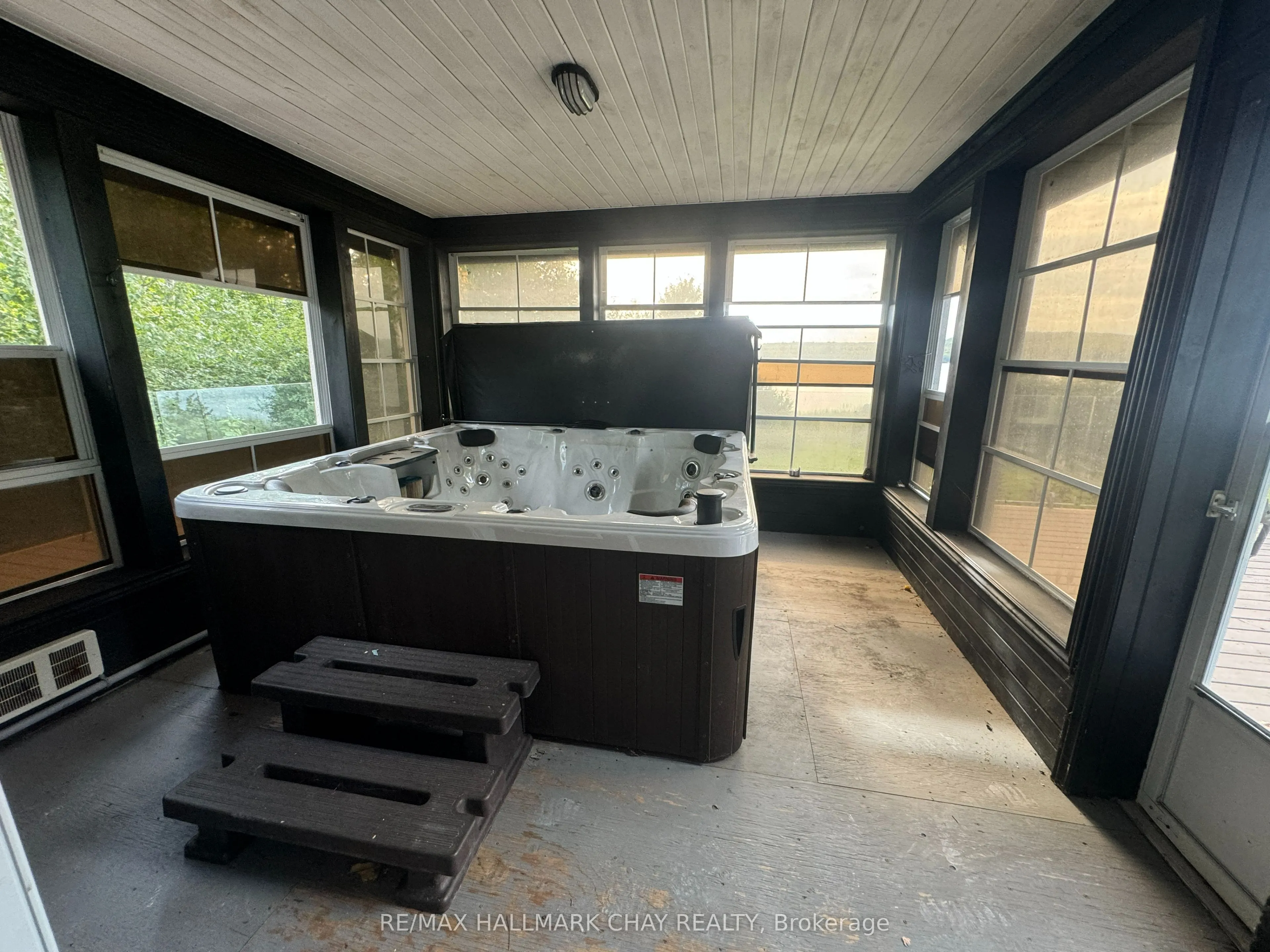 2318 Pickerel & Jack Lake Road
