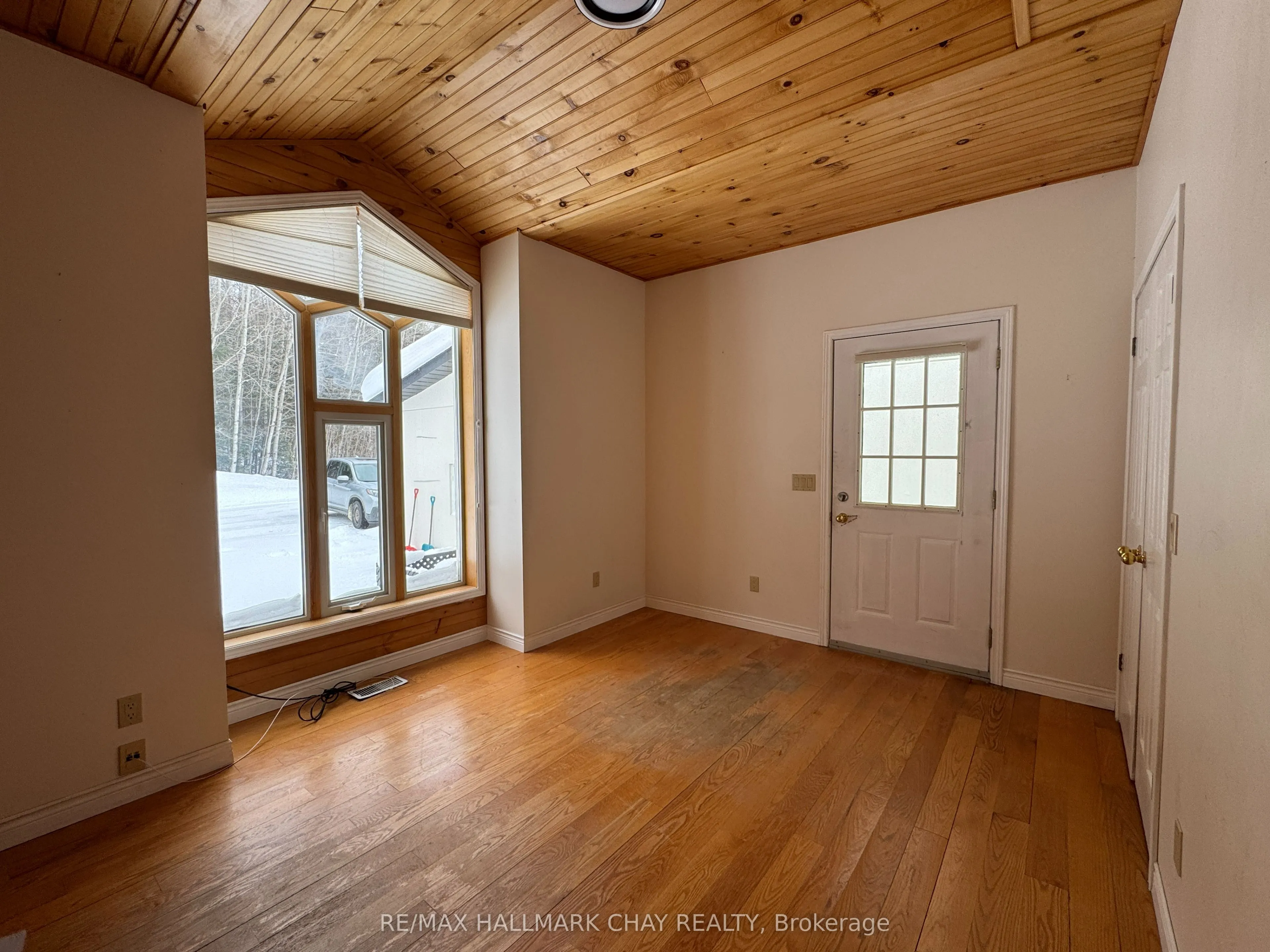 2318 Pickerel & Jack Lake Road