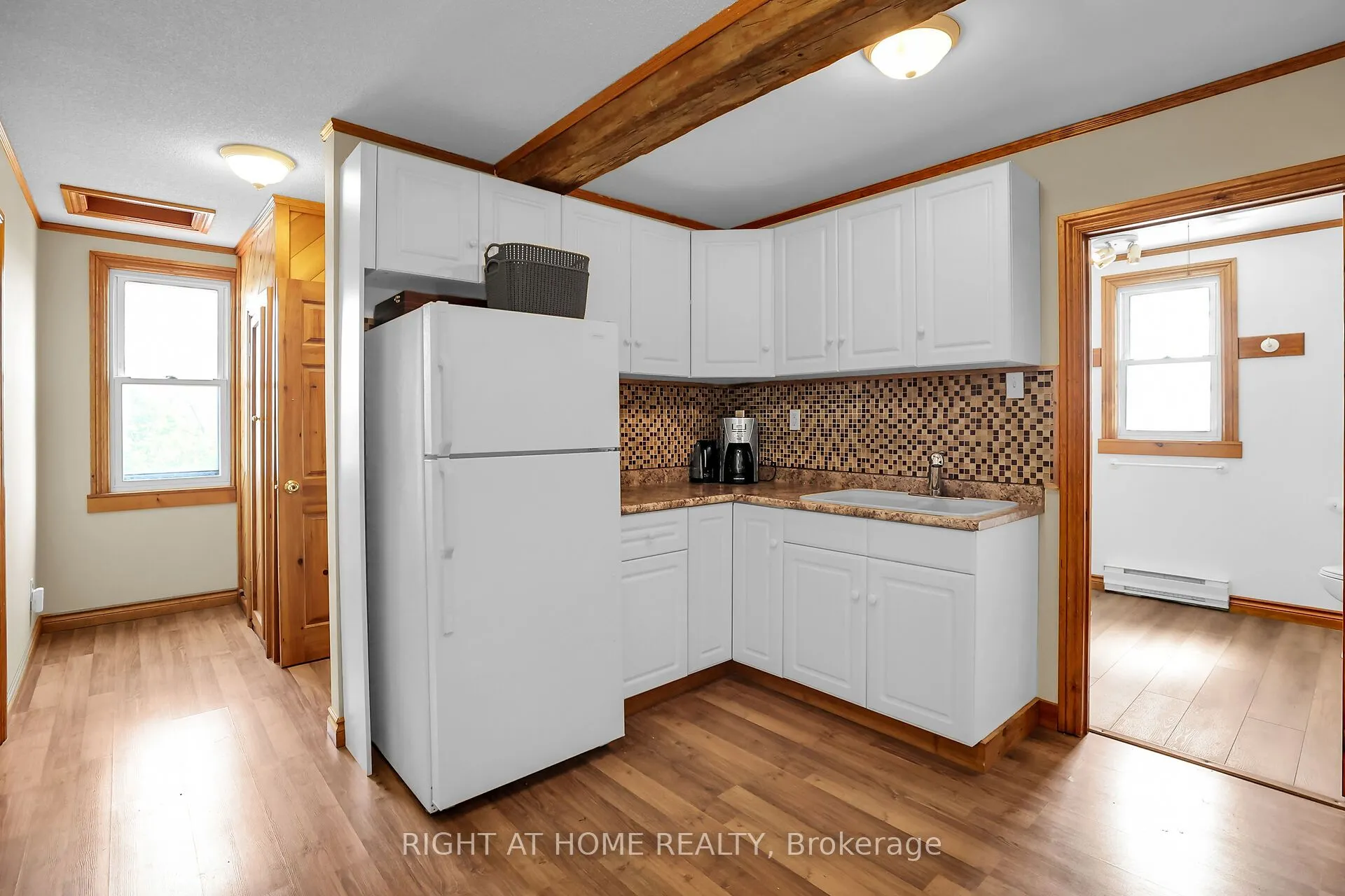 1027 Niagara Stone Road