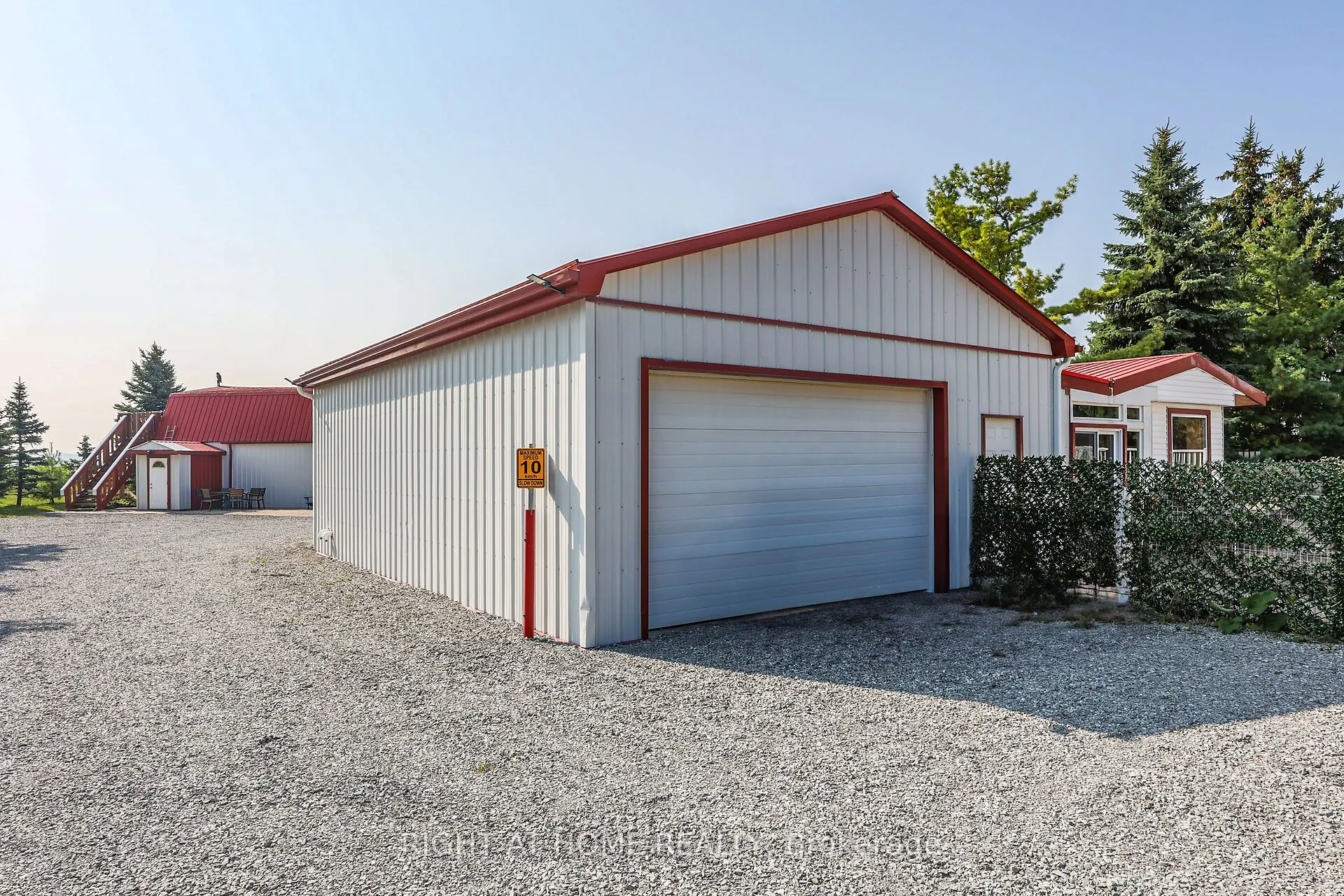 1027 Niagara Stone Road