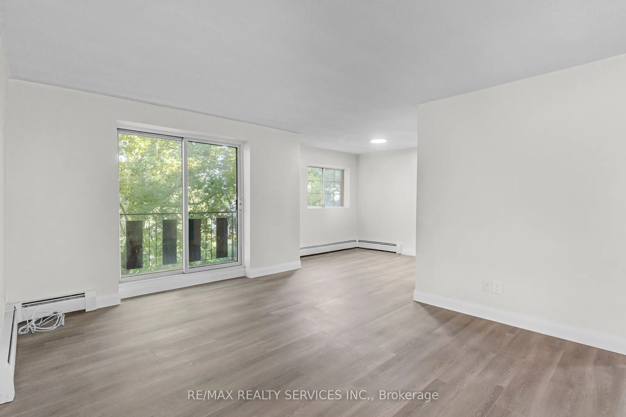 4218 Portage Road, #305
