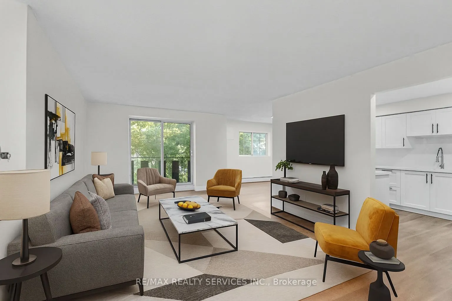 4218 Portage Road, #305