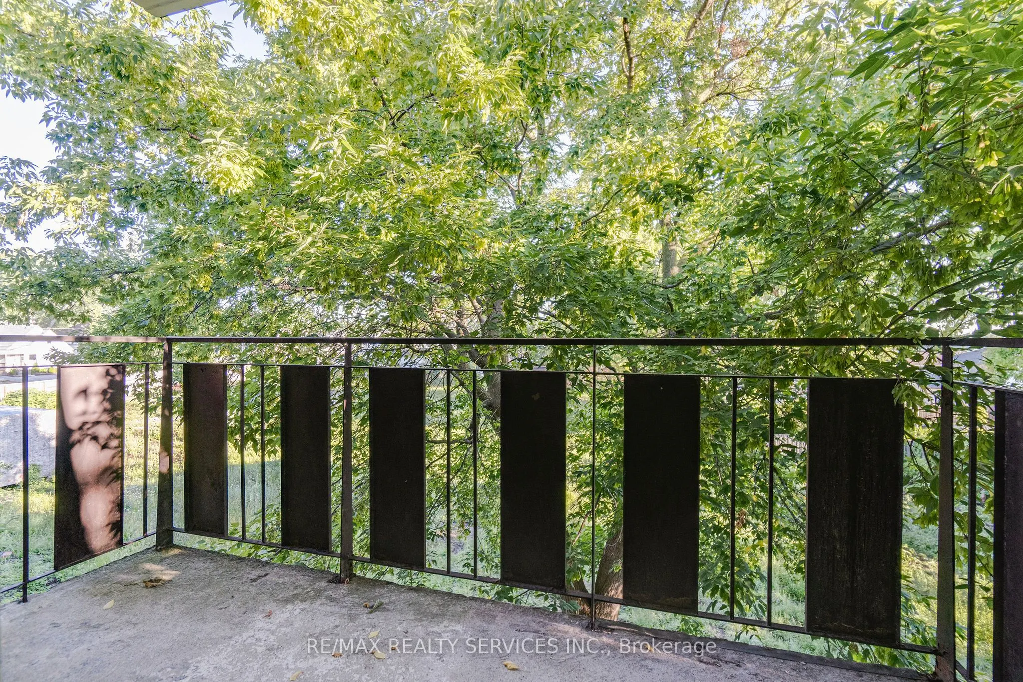 4218 Portage Road, #305